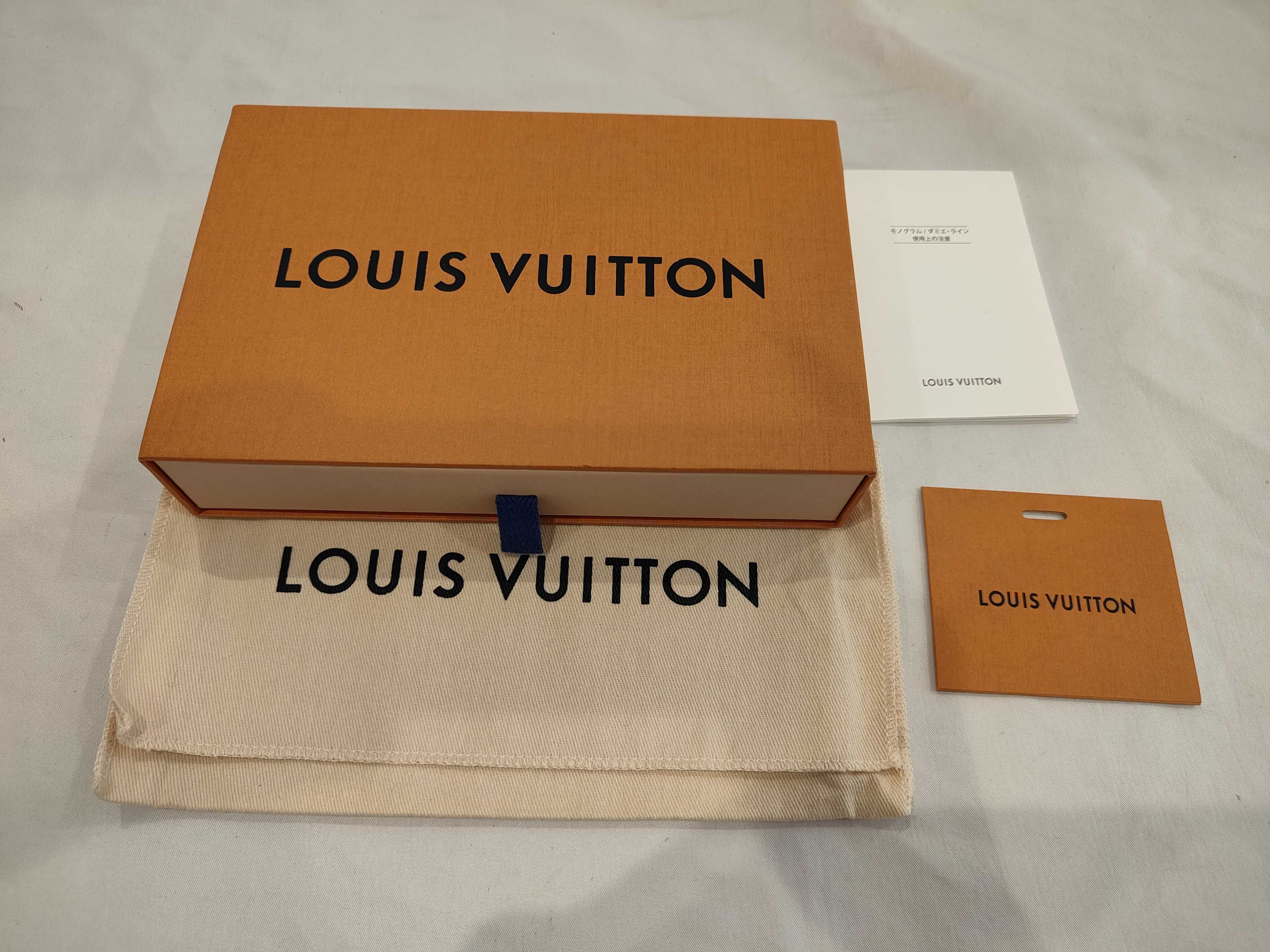 Monogram Portefeuille Sarah Wallet — view 12