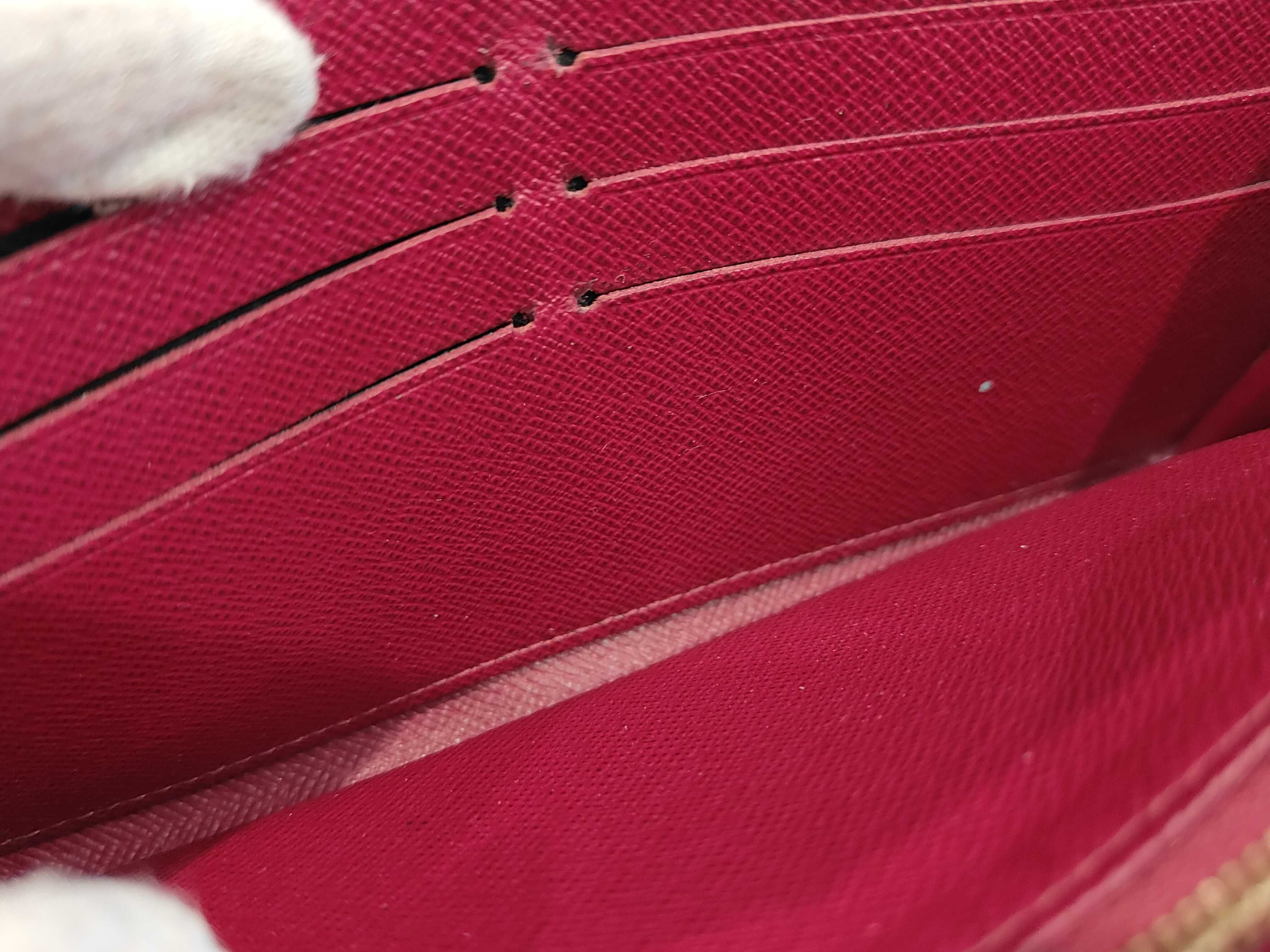 Monogram Portefeuille Sarah Wallet — view 8