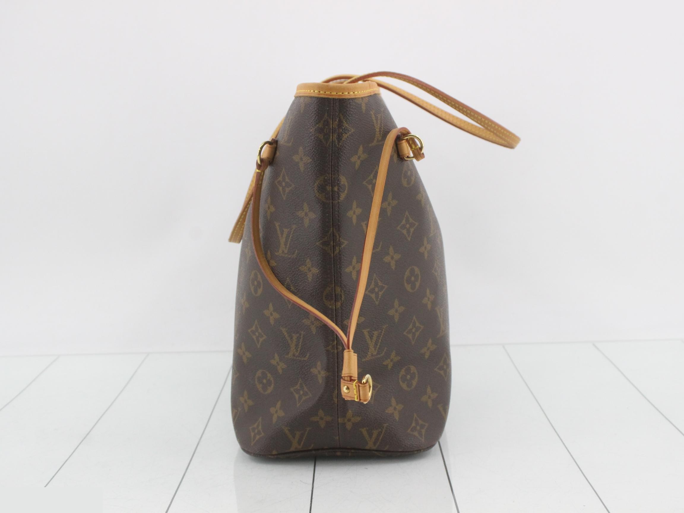 Monogram Neverfull MM Tote Bag — view 4