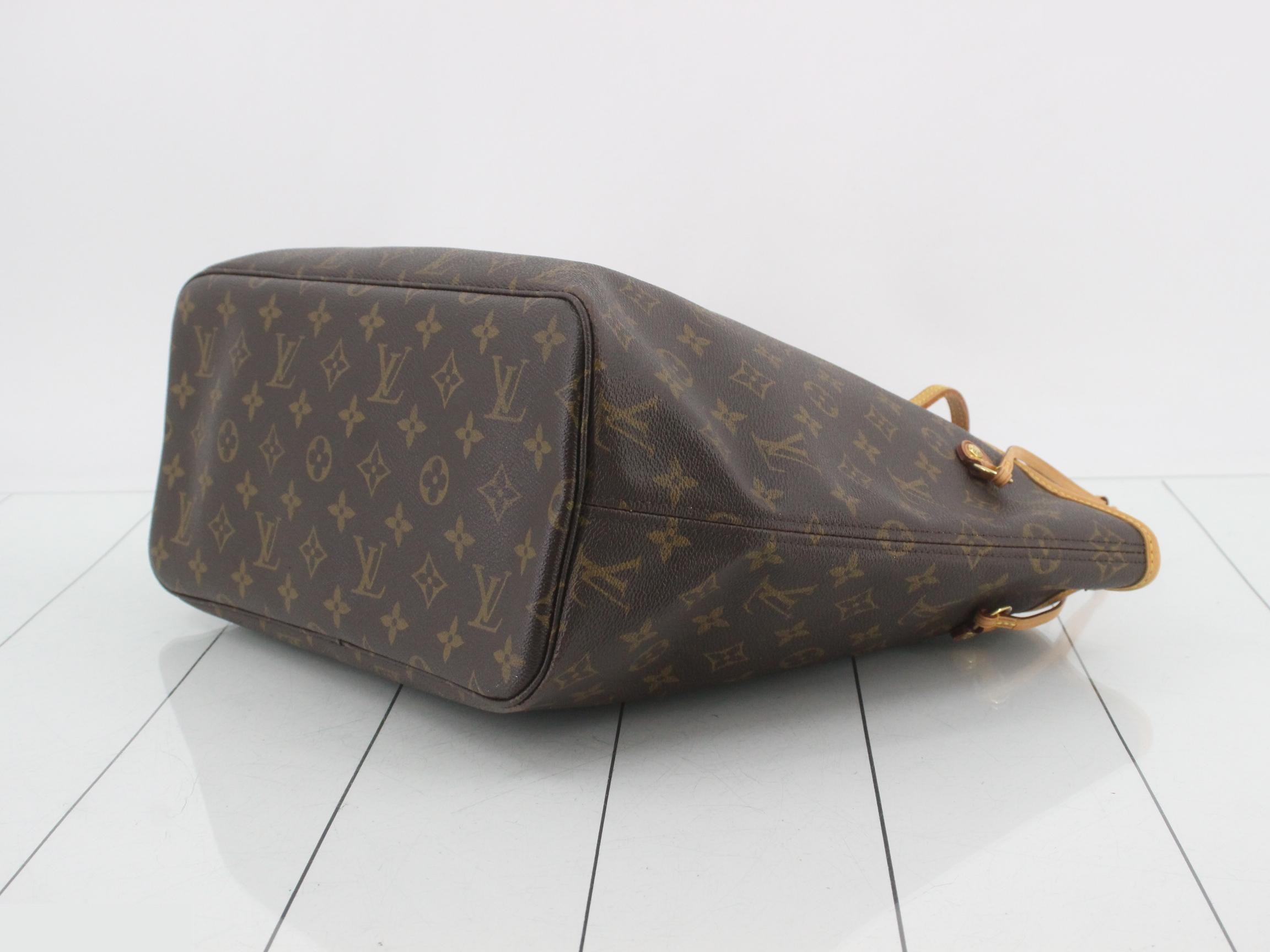 Monogram Neverfull MM Tote Bag — view 6