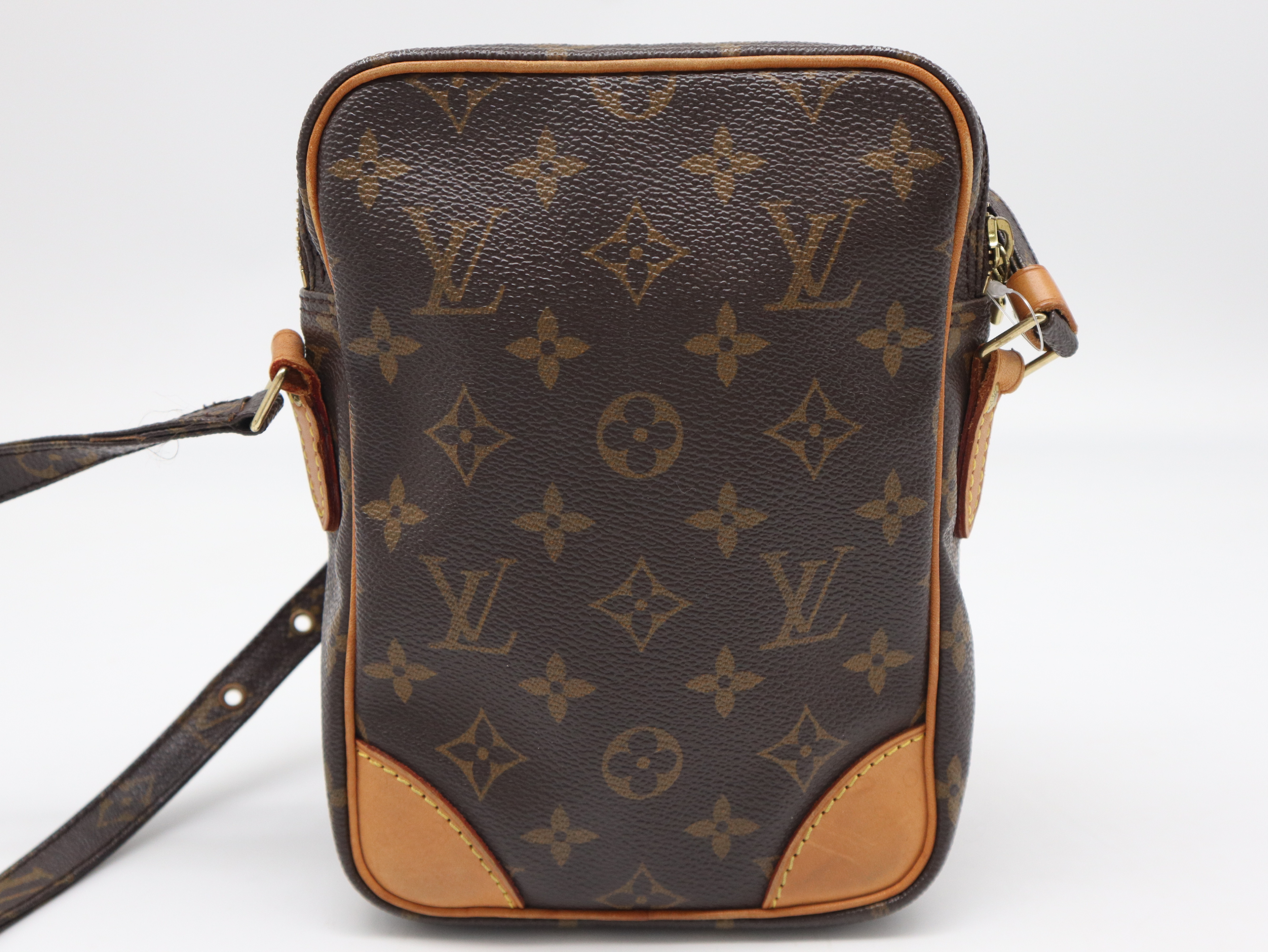 M45236 Monogram Amazon Shoulder Bag — view 2