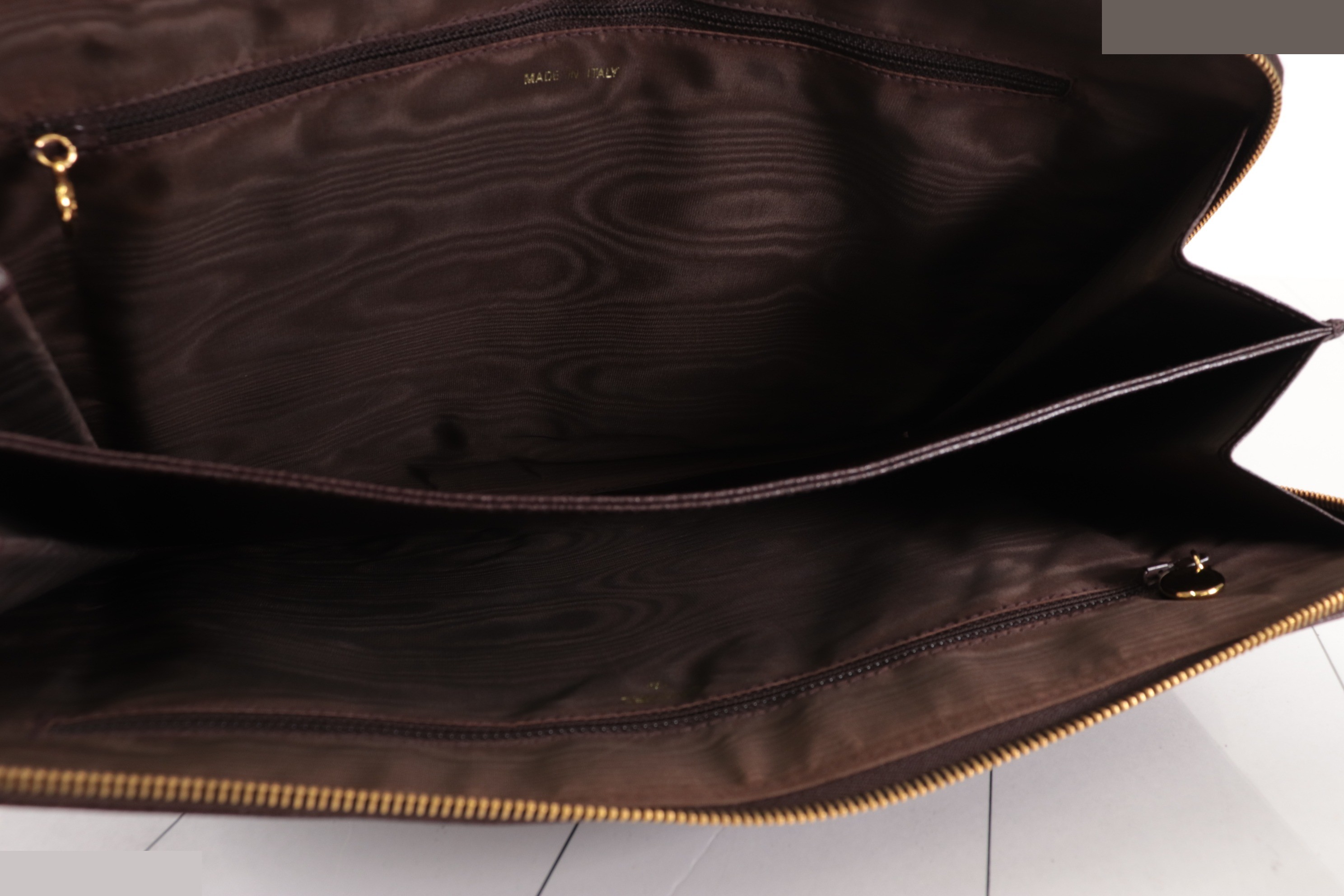 DecaCoco Clutch Brown, Unit #4 — view 9