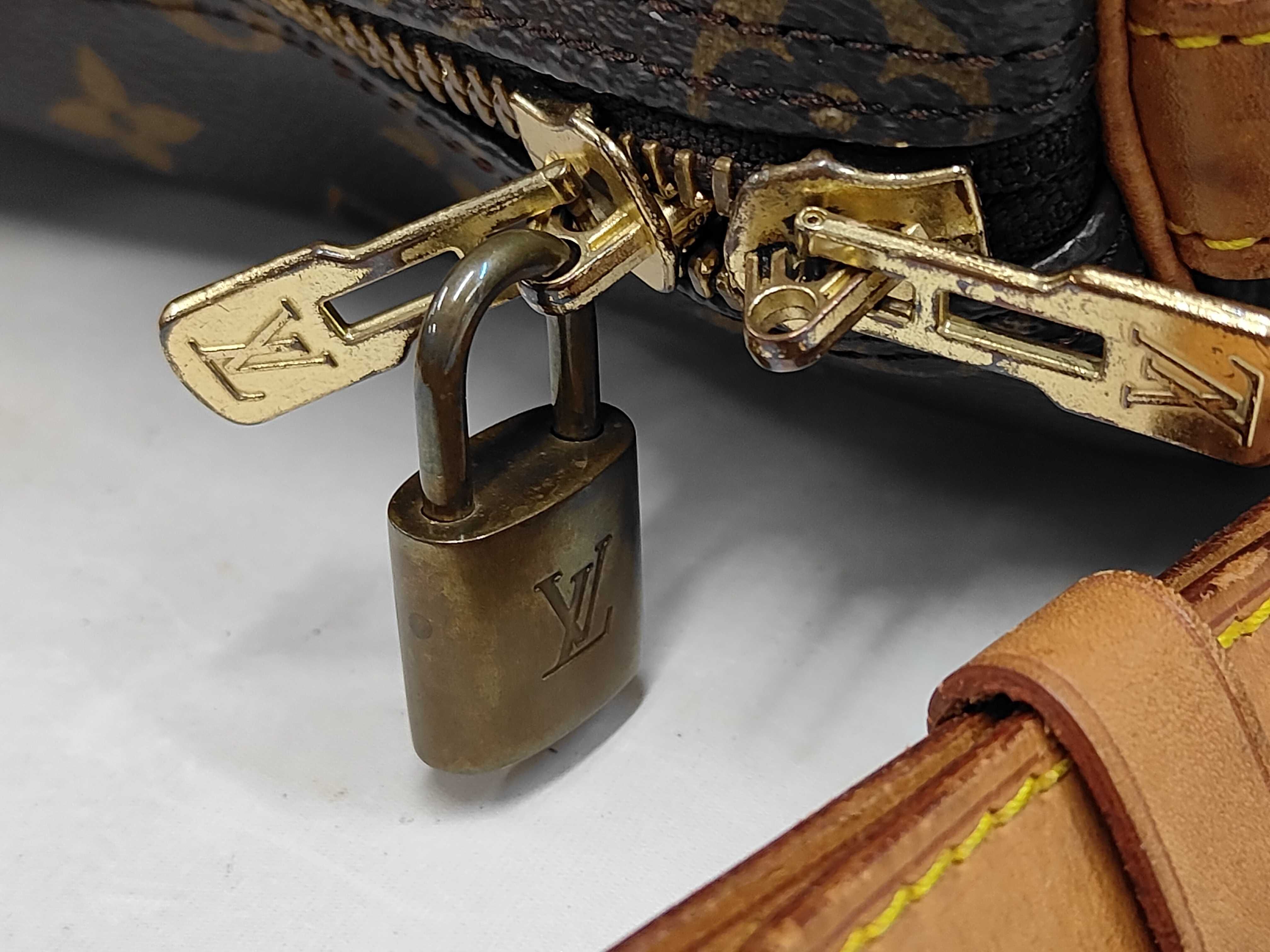 Monogram Keepall Bandoulière 50 Boston Bag — view 8