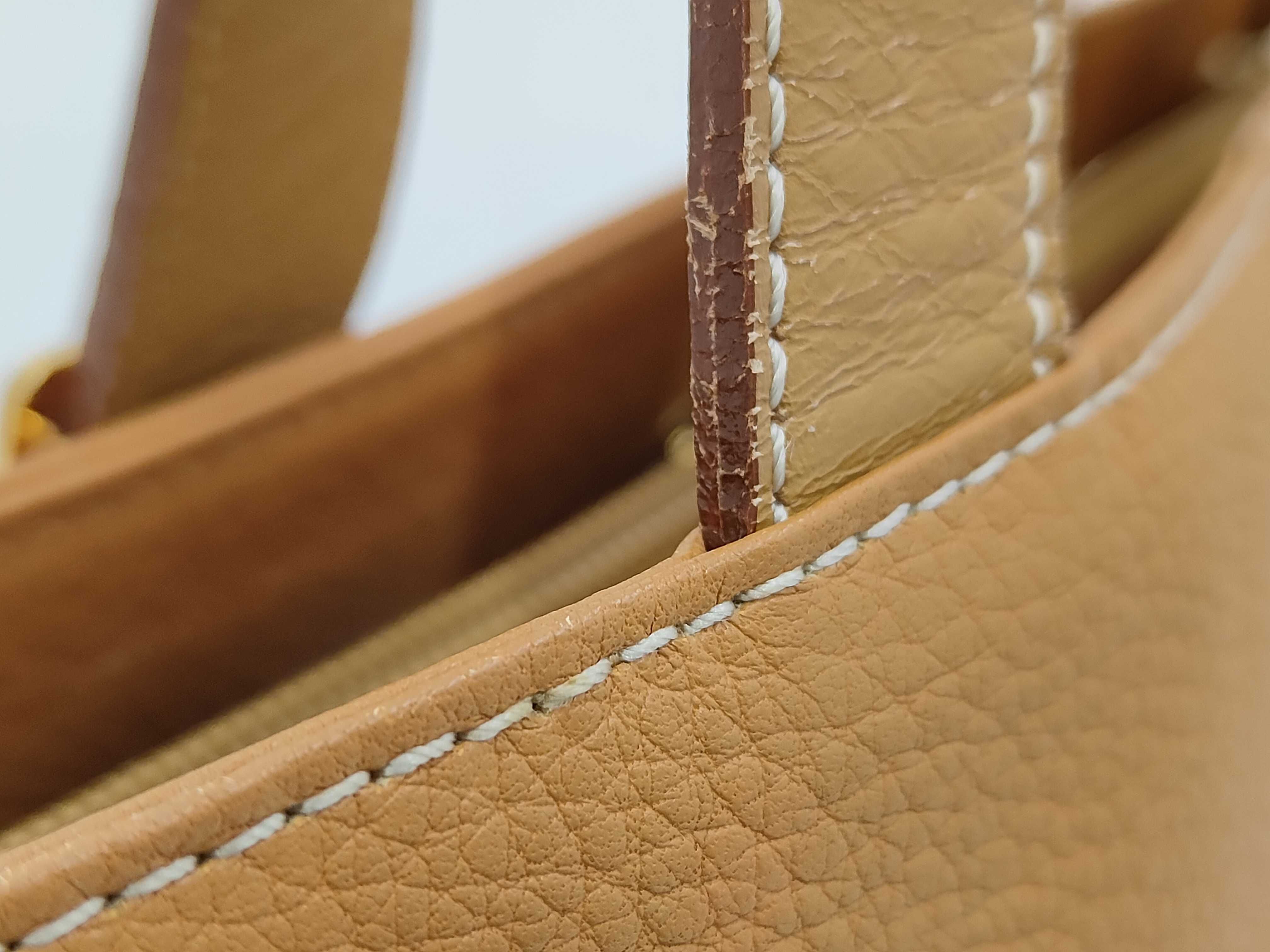 handbag — view 3