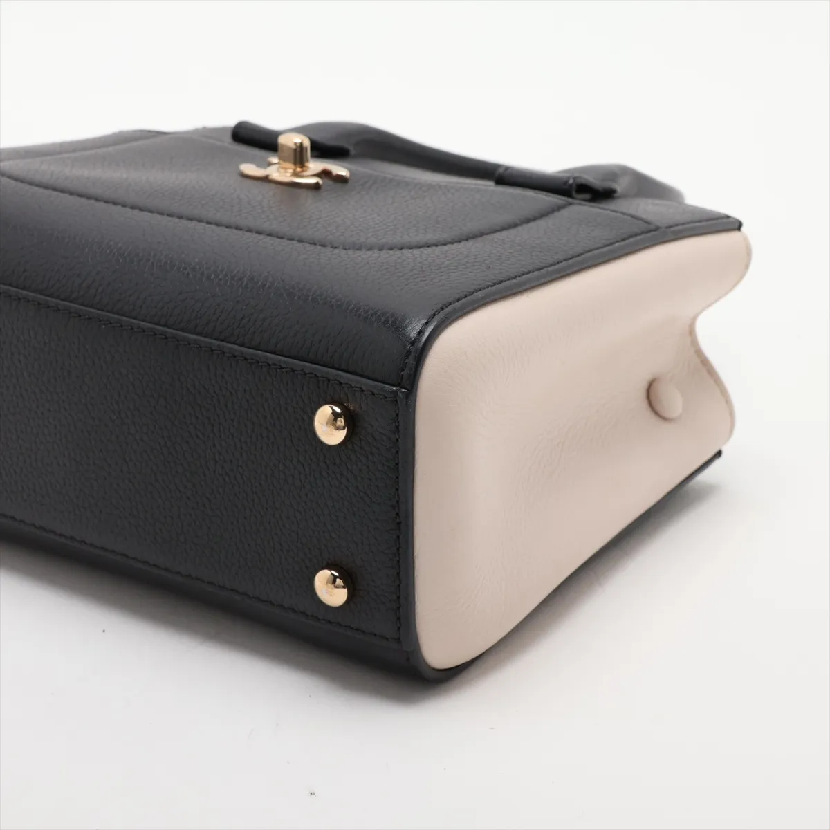Neo Executive Leather 2-Way Handbag, Black x Beige, Gold Hardware, 24073539, Serial Number 24 — view 3
