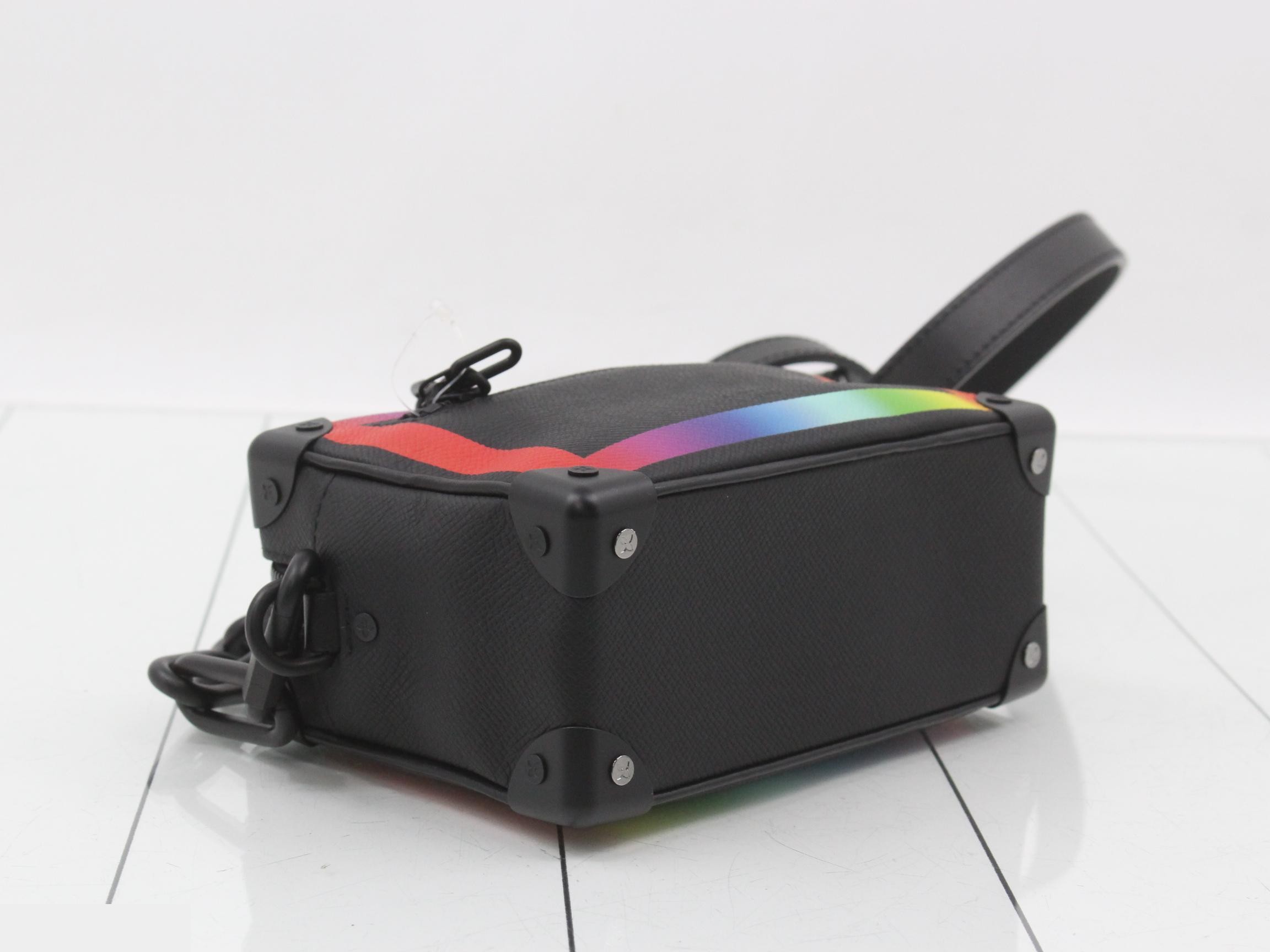 Unused Tiger Rainbow Mini Soft Trunk M30351 — view 5