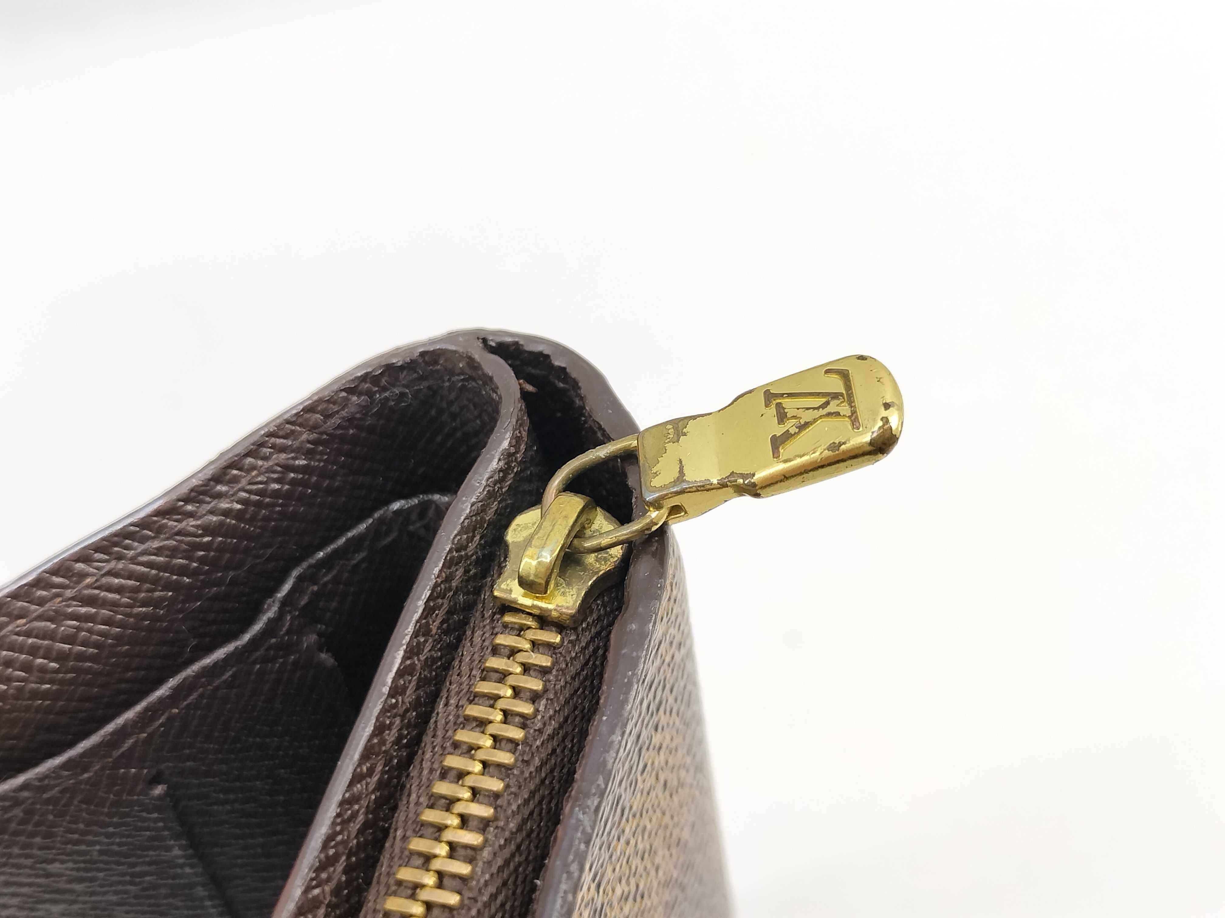 Damier Compact Zip Wallet — view 10