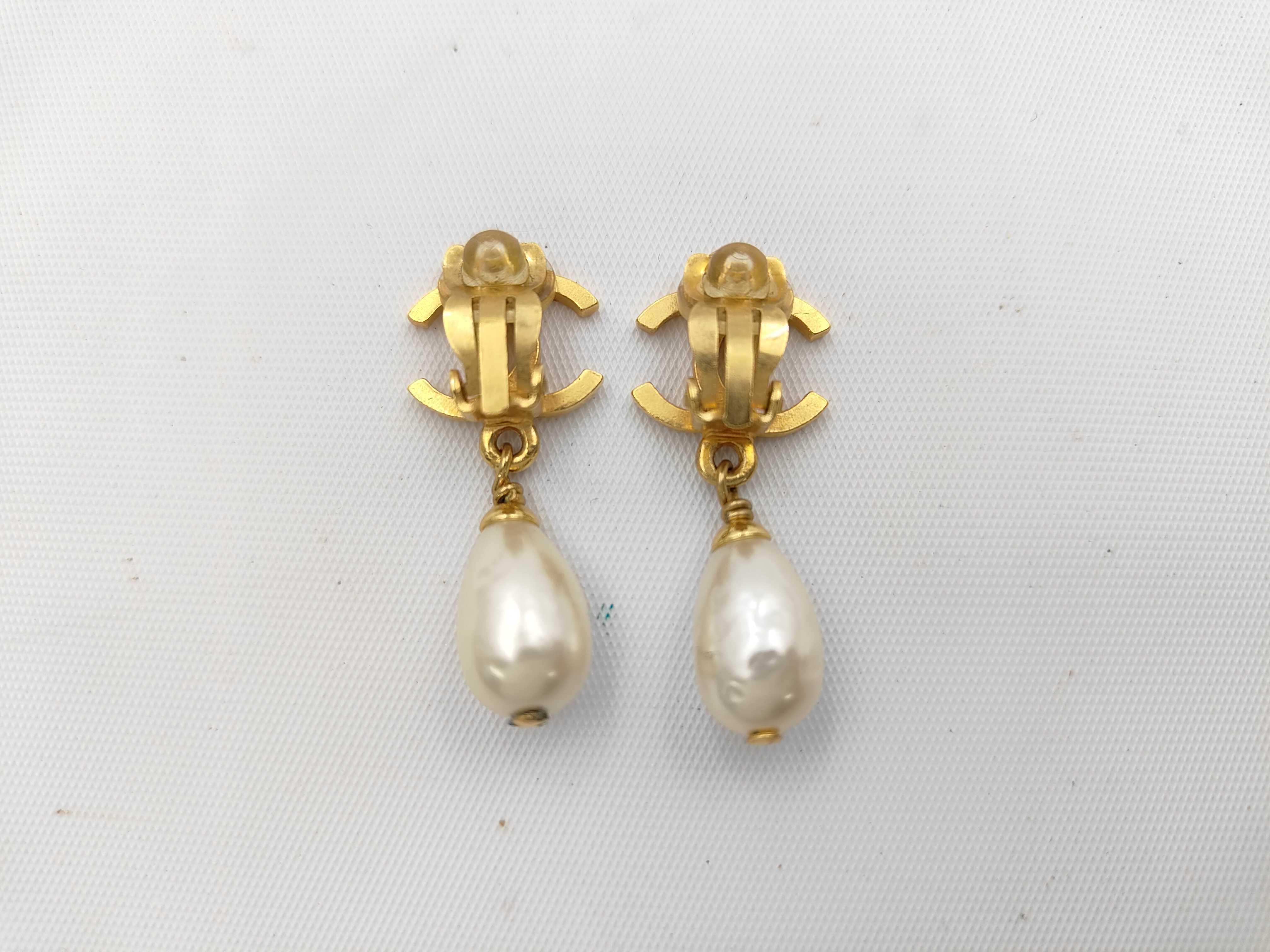 earrings — view 2