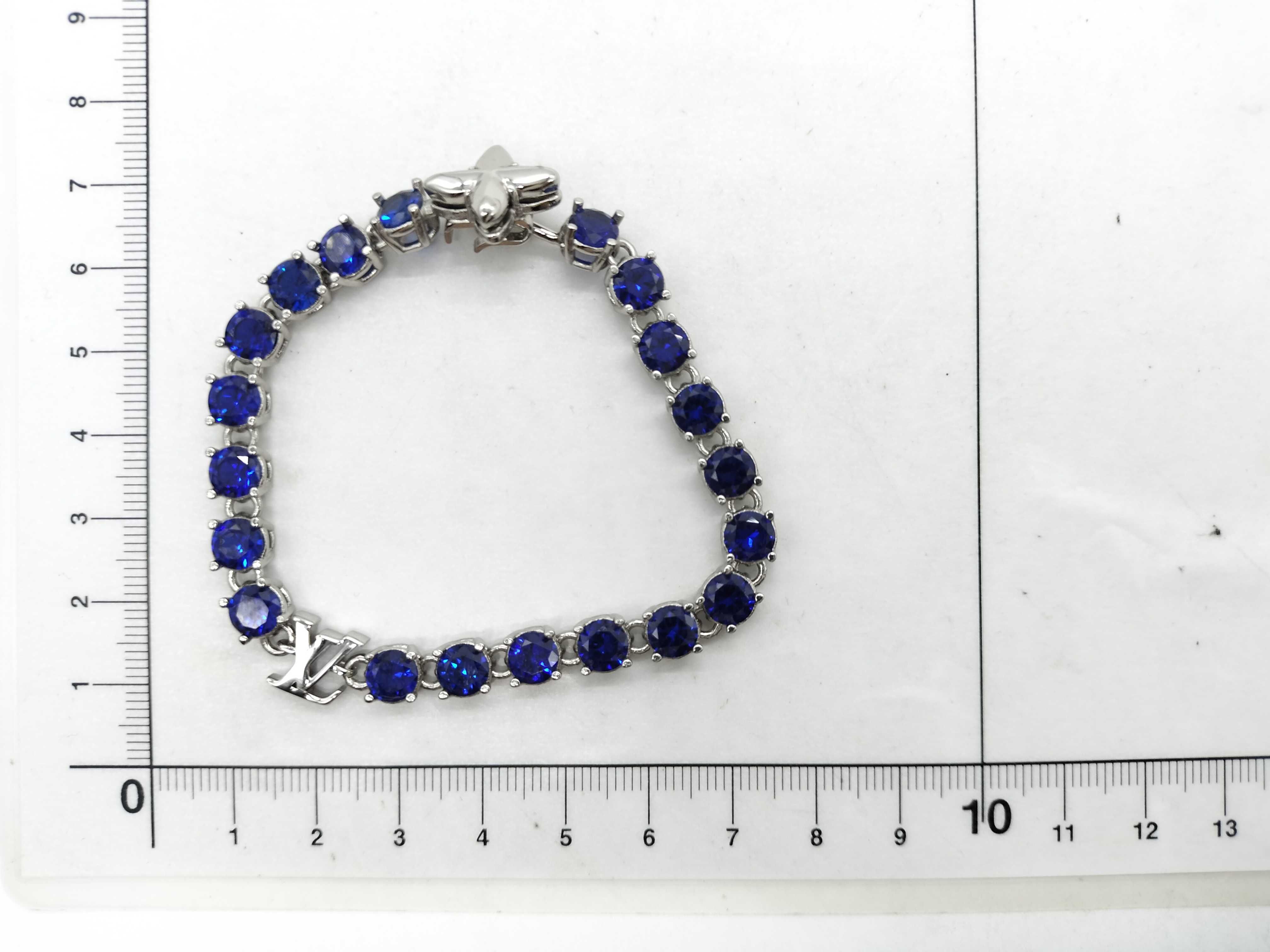 LE0233M LV Crystal Bracelet Bracelet/Bangle — view 8