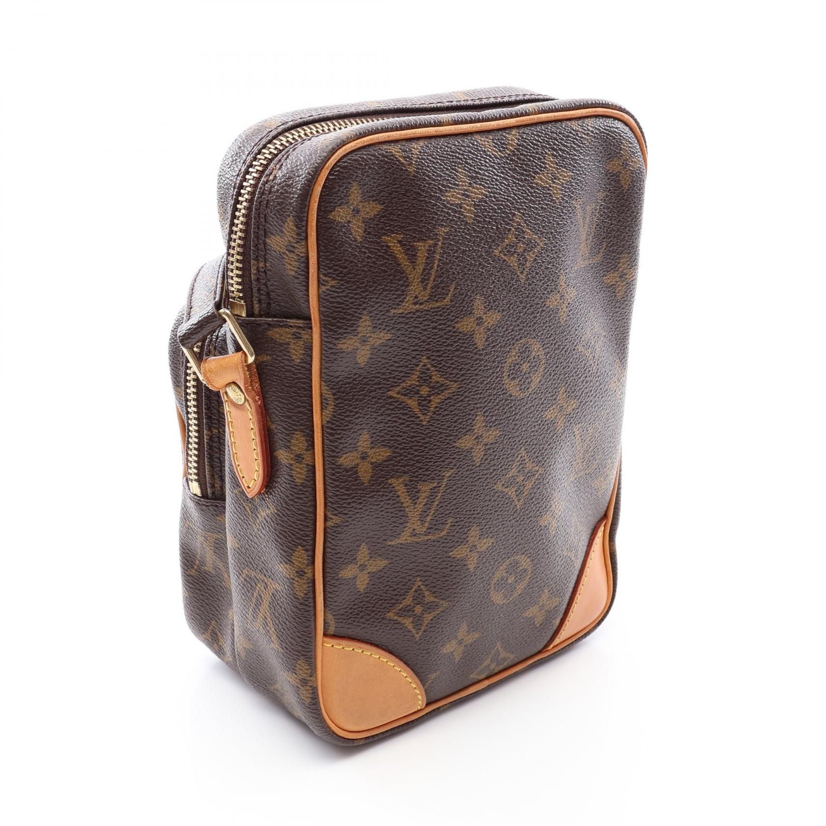 Amazone, Monogram — view 2