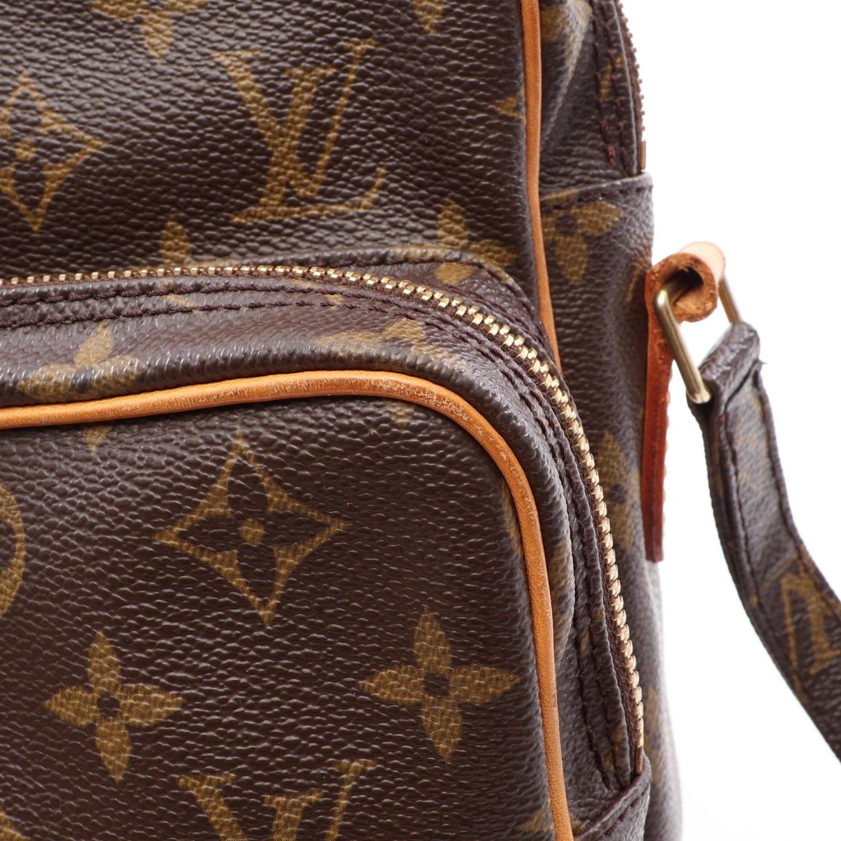 Amazone, Monogram — view 9