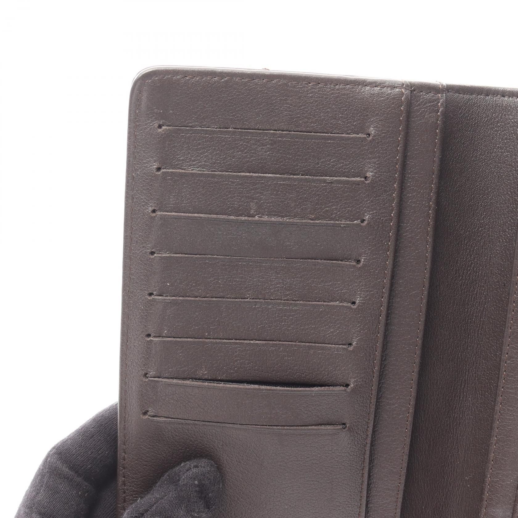 Chevron V Stitch Yen Wallet — view 8