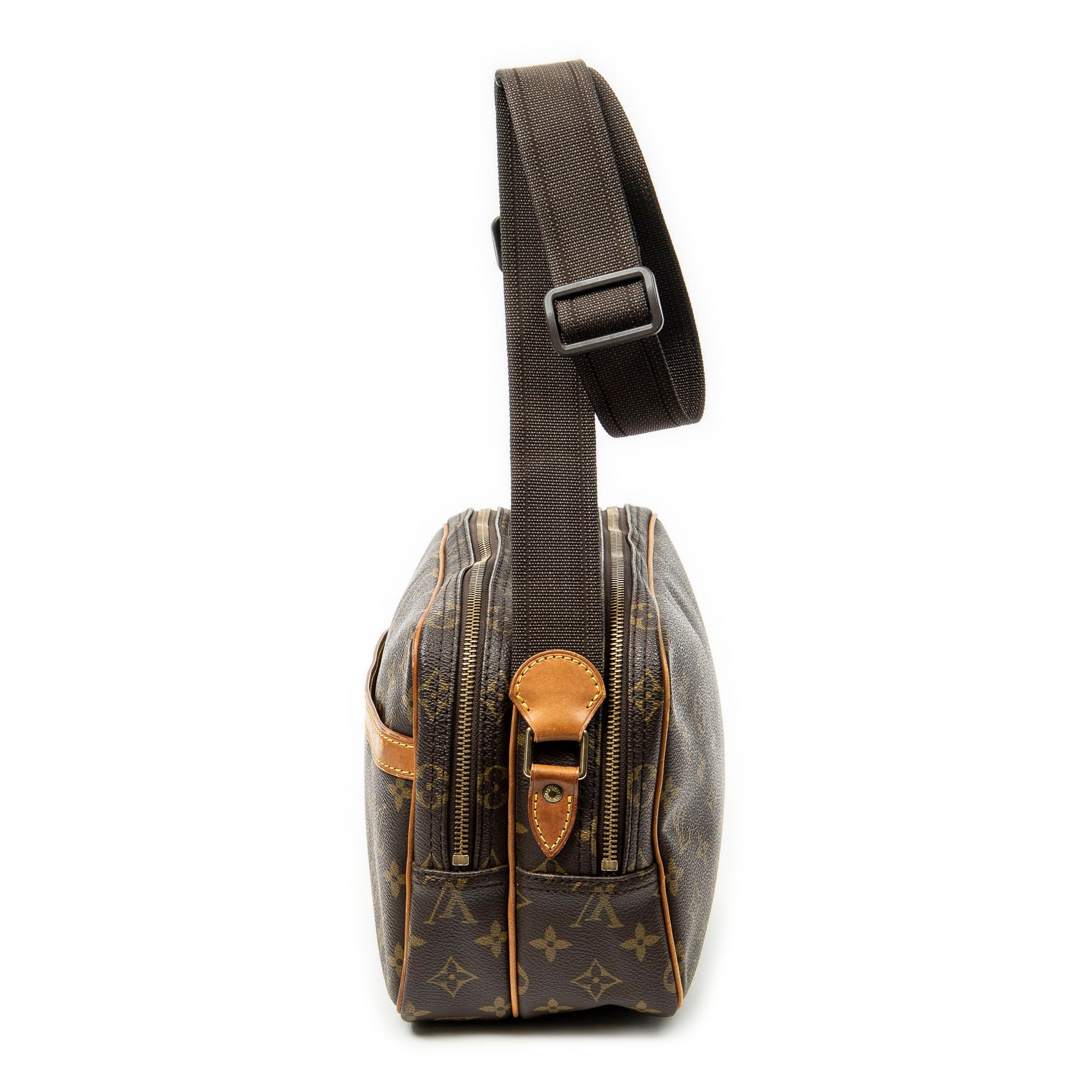 Reporter PM, Monogram — view 3