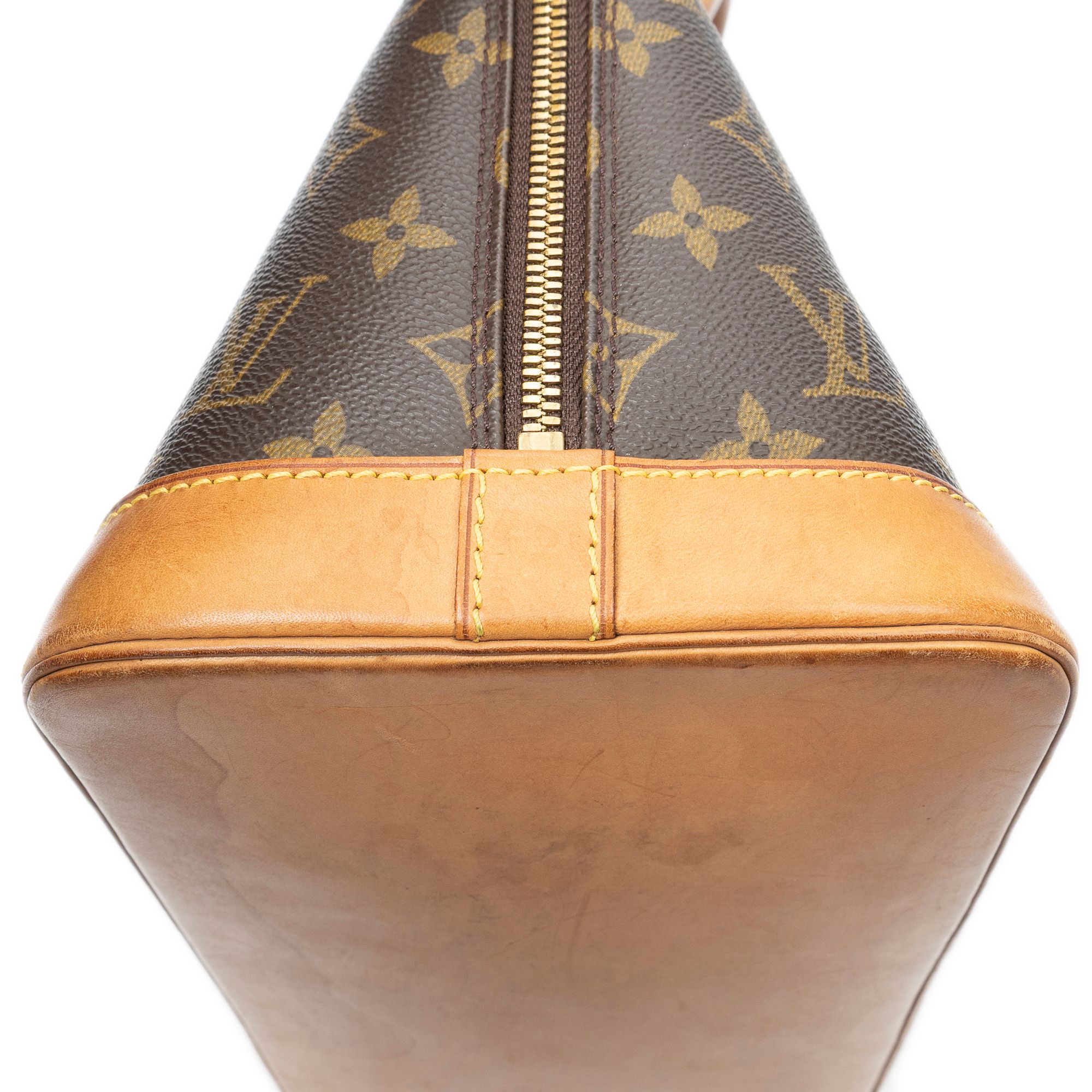 Alma PM, Monogram — view 7