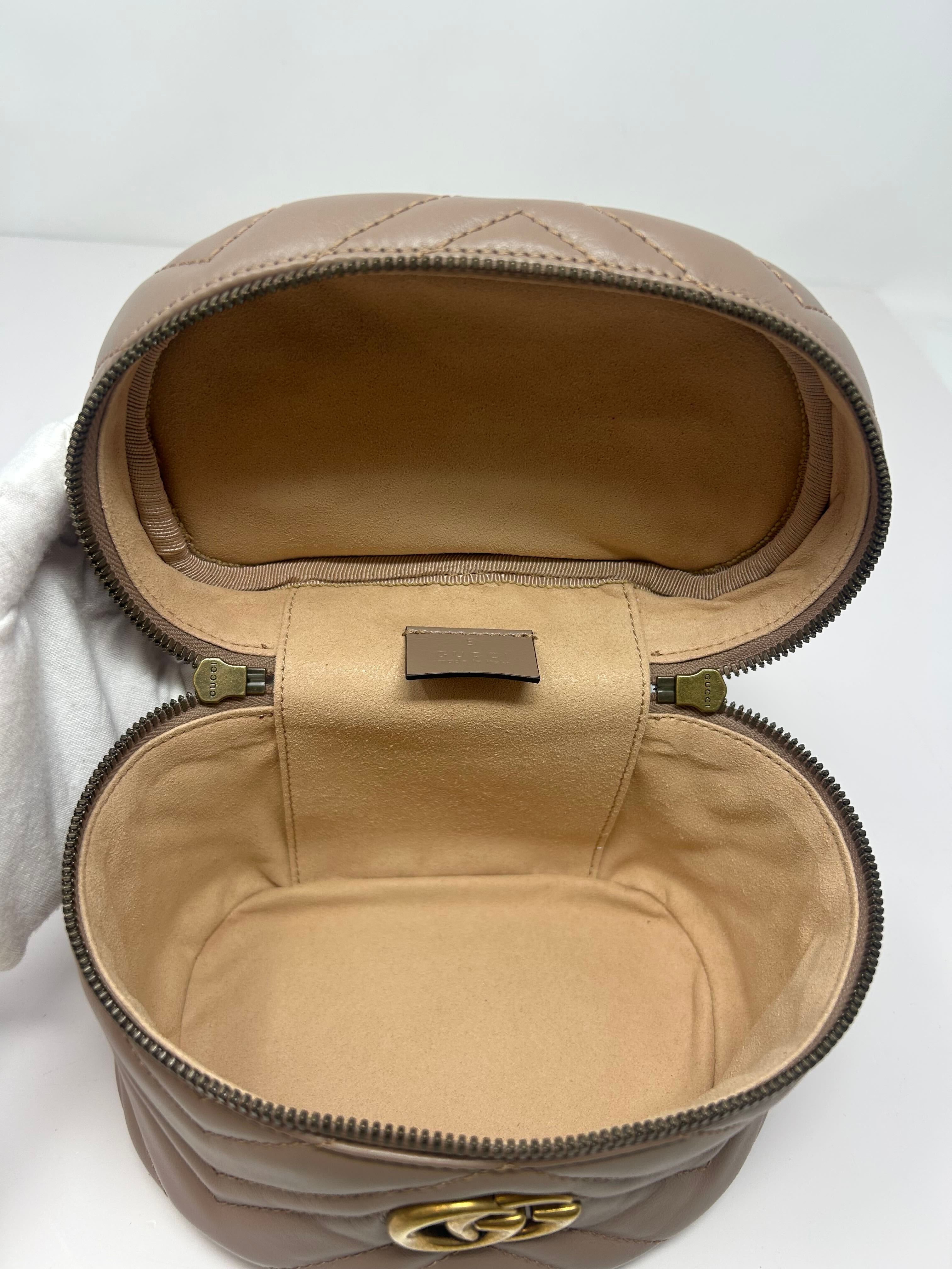 Mini GG Marmont Round Backpack, Matelasse Chevron — view 4