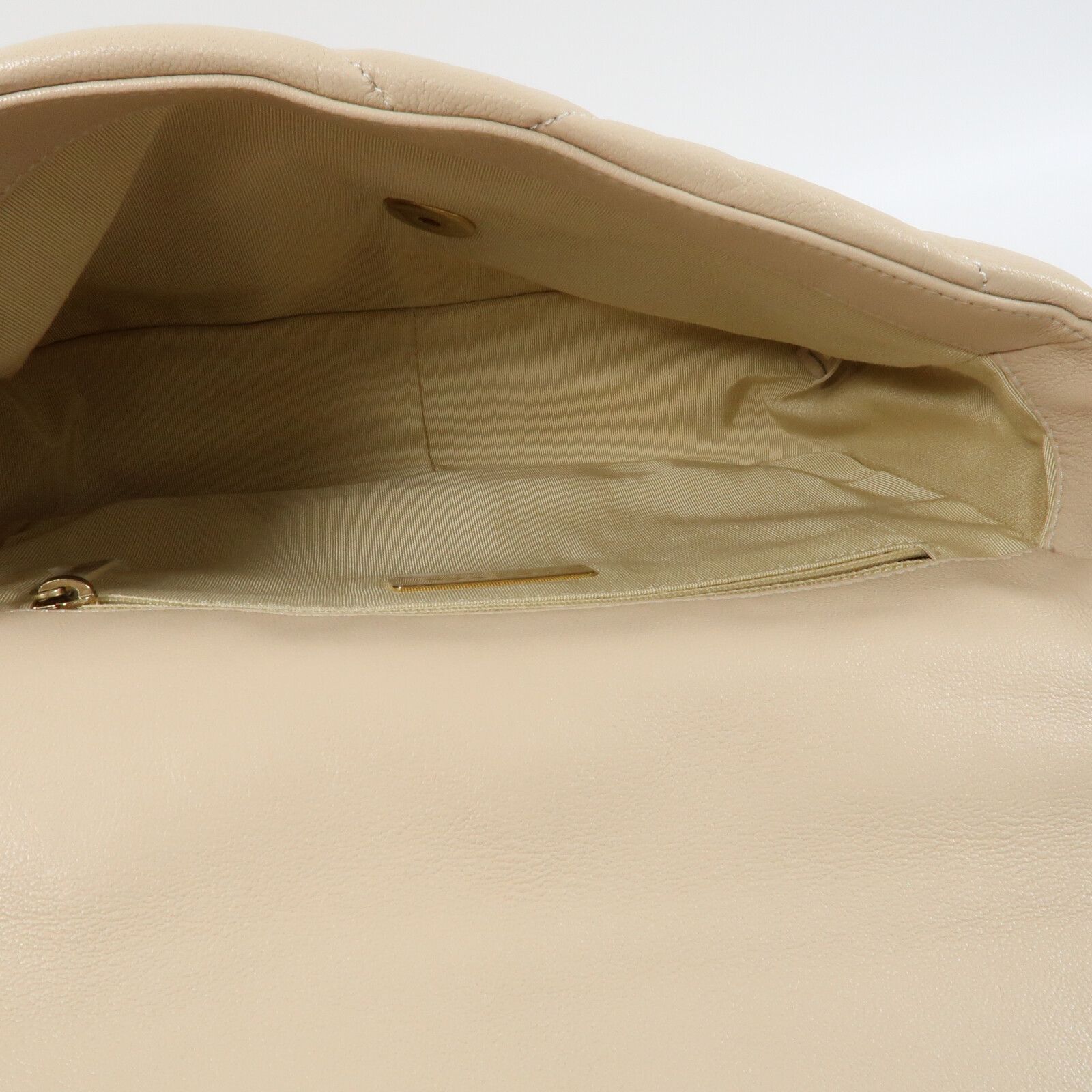Beige Sheepskin Leather C 19 Small Hand-turned Shoulder And Back Bag 2way Shoulder Bag Lambskin (sheep Leath — view 11