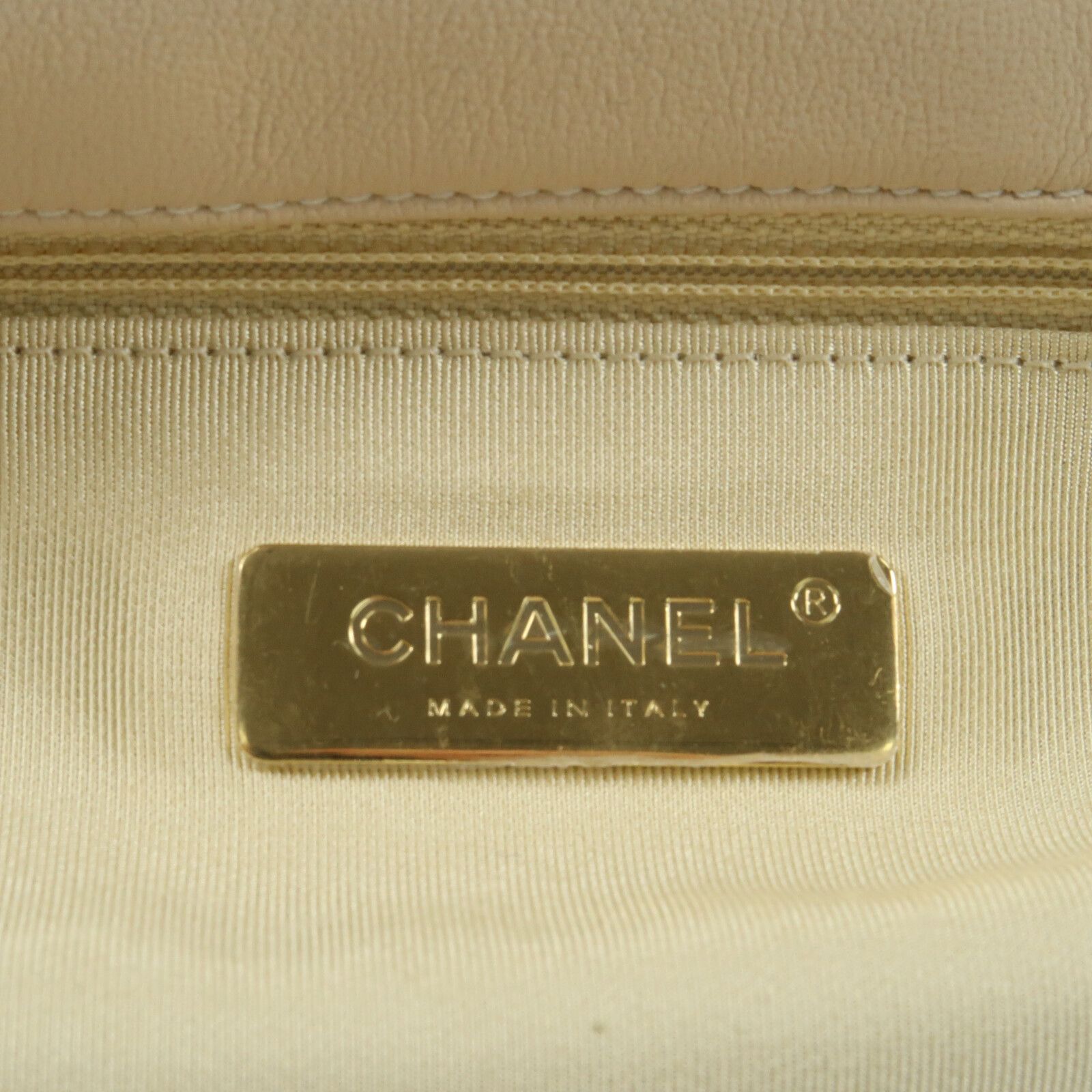 Beige Sheepskin Leather C 19 Small Hand-turned Shoulder And Back Bag 2way Shoulder Bag Lambskin (sheep Leath — view 12