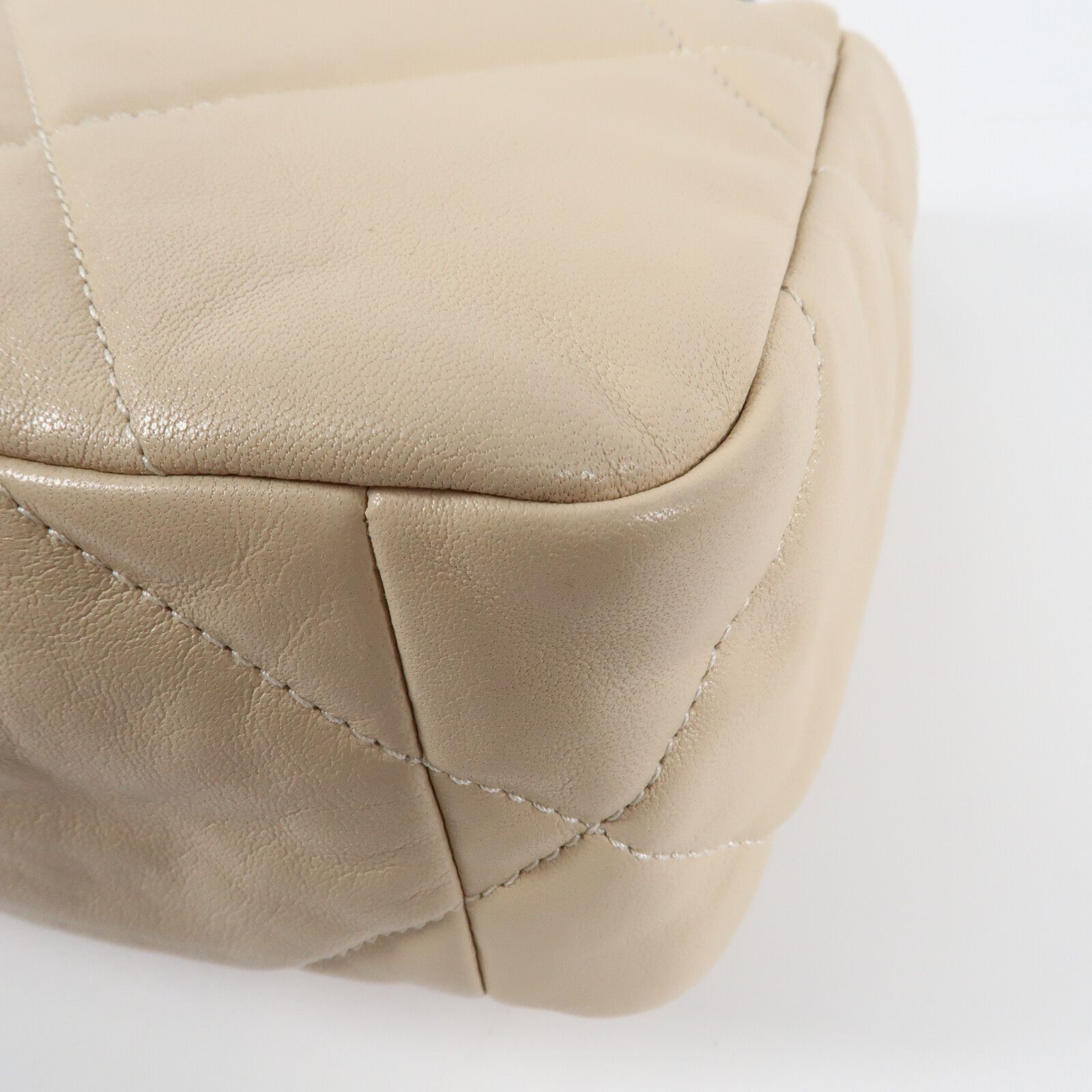 Beige Sheepskin Leather C 19 Small Hand-turned Shoulder And Back Bag 2way Shoulder Bag Lambskin (sheep Leath — view 8