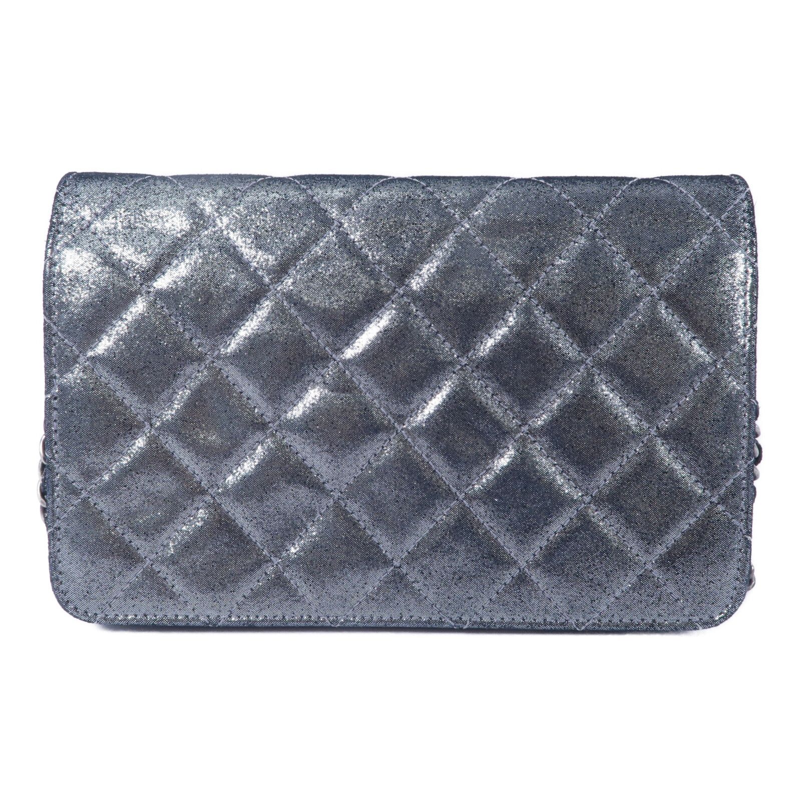 Paris Edinburgh Quilted Iridescent Lambskin Wallet On Chain (WOC) — view 2