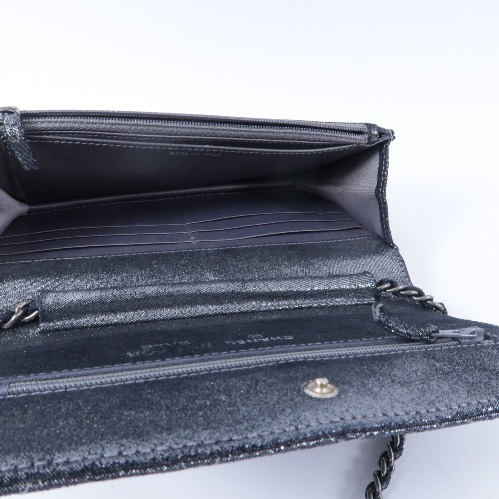 Paris Edinburgh Quilted Iridescent Lambskin Wallet On Chain (WOC) — view 5