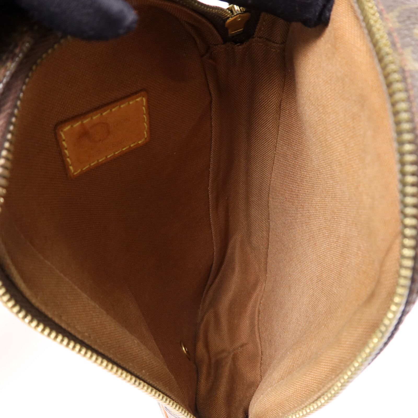 Pochette Gange, Monogram — view 5