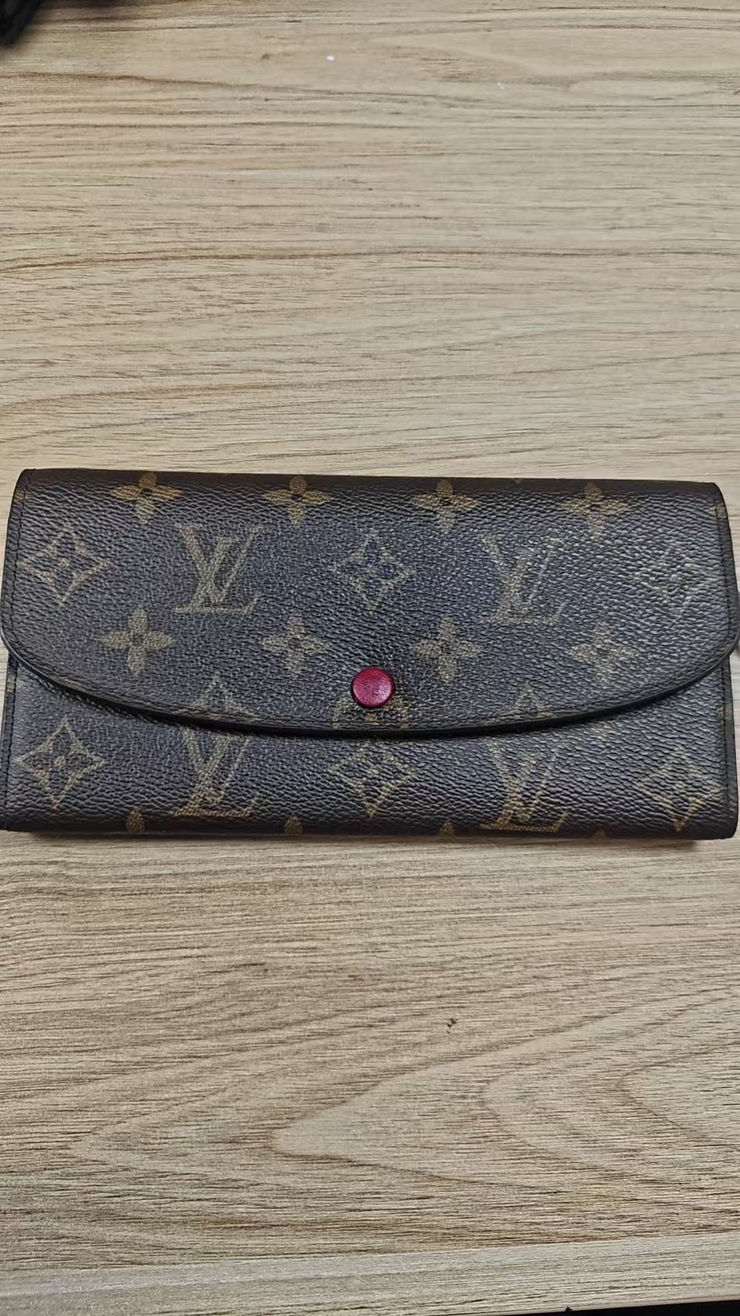 Emilie Wallet, Monogram — view 5