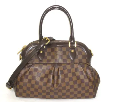 Trevi PM, Damier Ebene