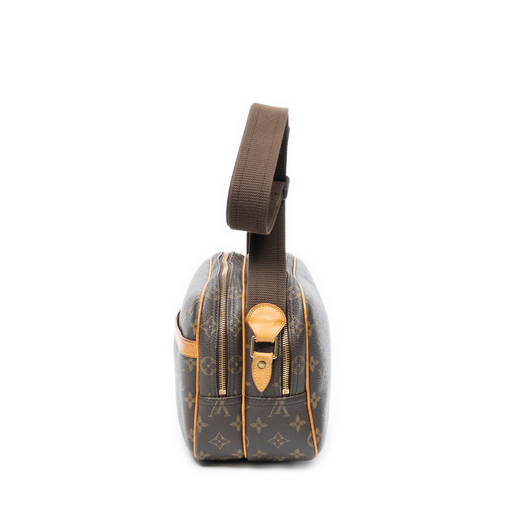 Reporter PM, Monogram — view 3