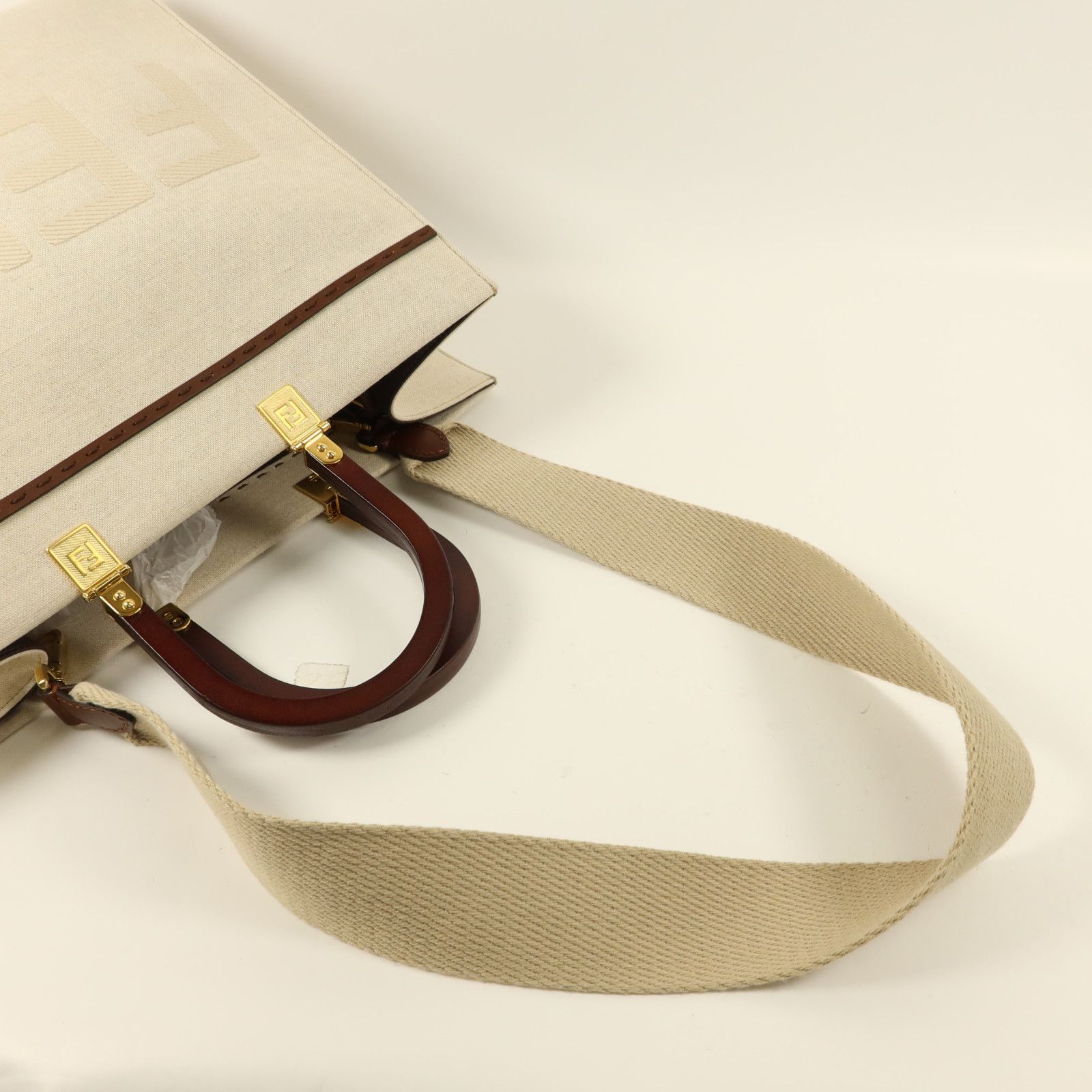 Canvas Sunshine Tote Medium — view 5
