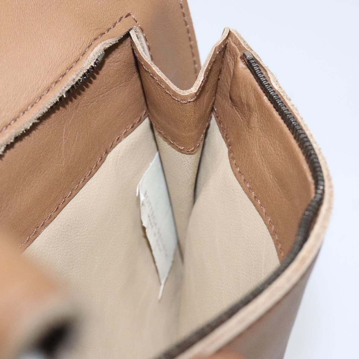 Brown Auth, Brown — view 17