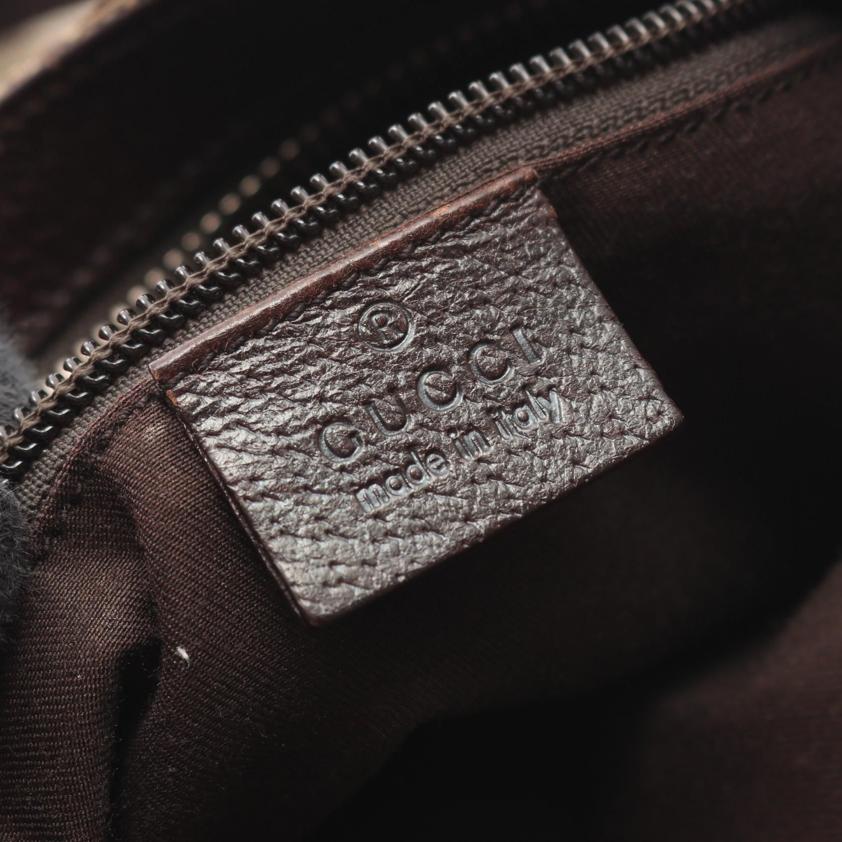 GG Canvas Messenger Bag — view 4