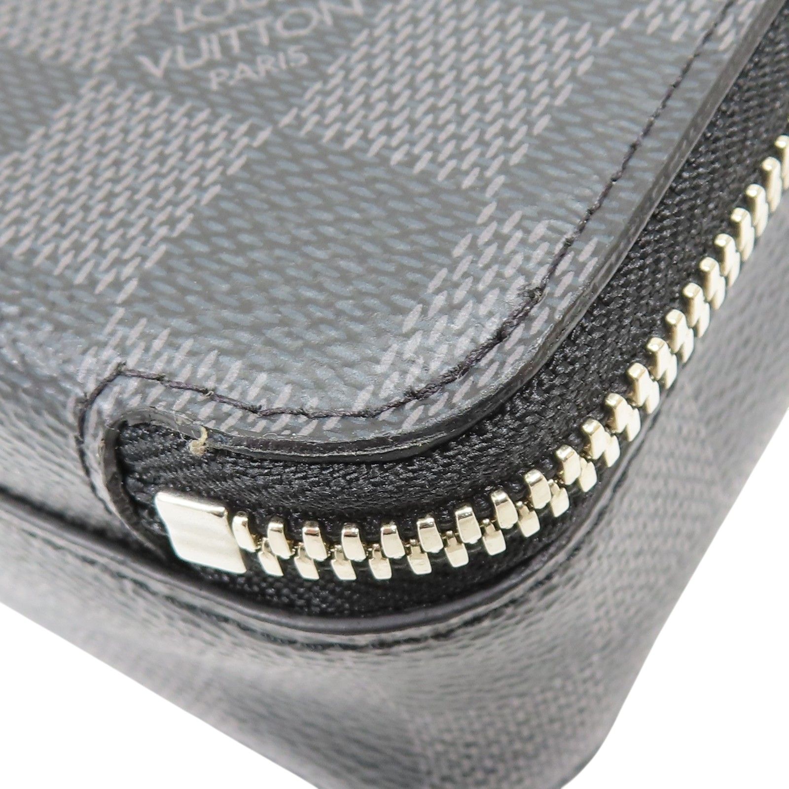 Alpha Shoulder Bag Damier Ebene Black N 60418 — view 10