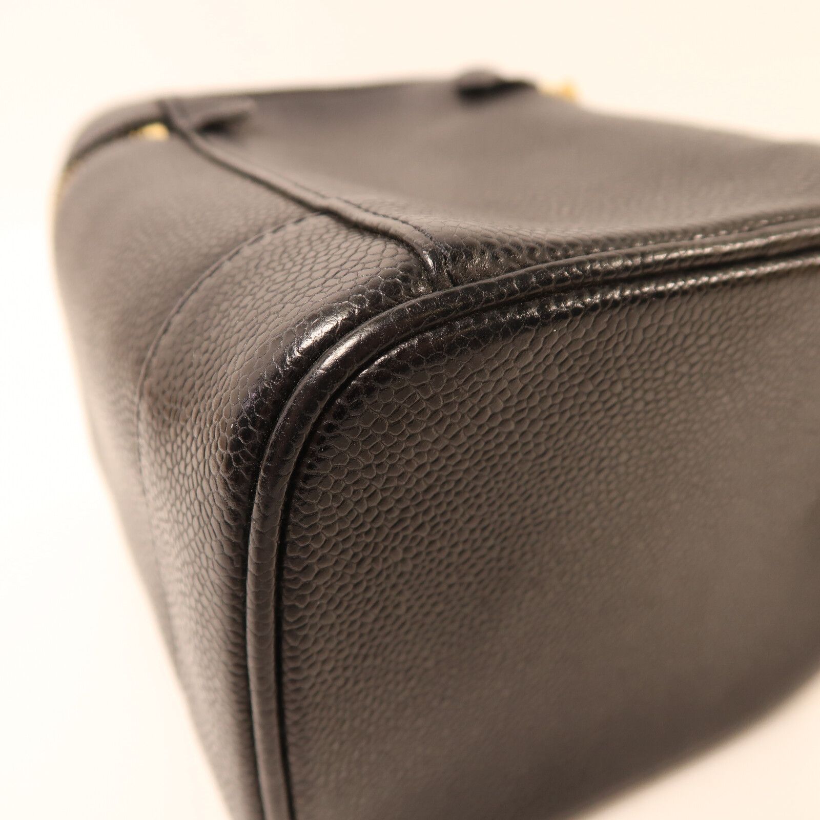 Black Cowhide Leather Vanity Case Kinsaku Handmade Bag Calfskin (cowhide) — view 12