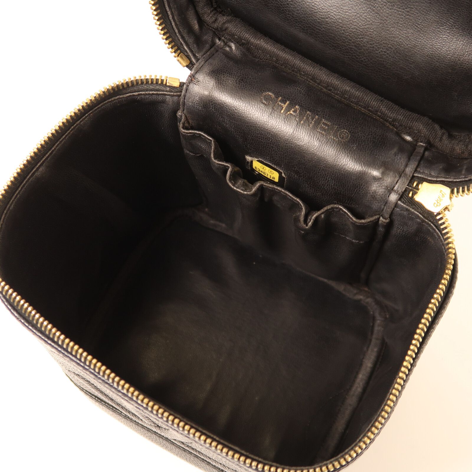 Black Cowhide Leather Vanity Case Kinsaku Handmade Bag Calfskin (cowhide) — view 5