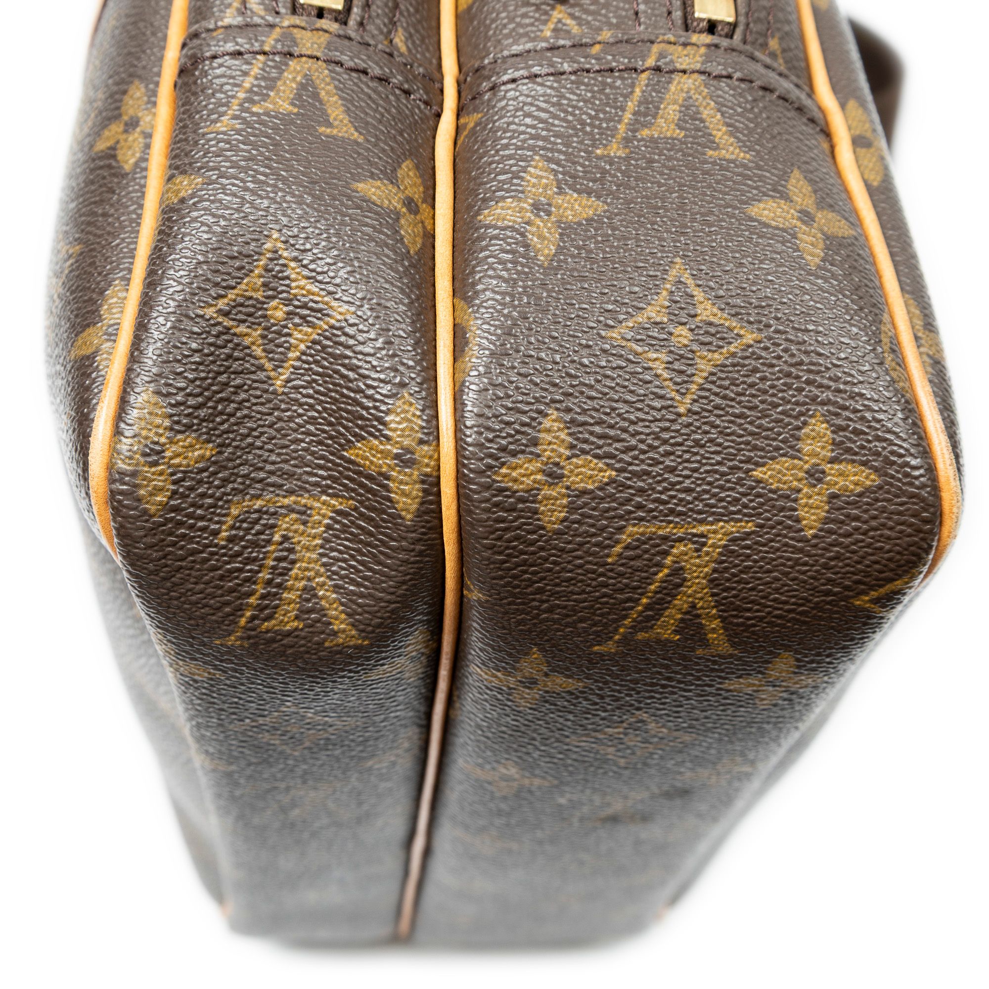 Reporter PM, Monogram — view 8