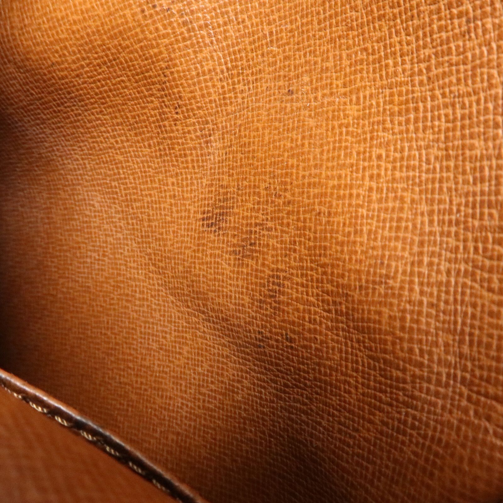 Amazone, Monogram — view 16