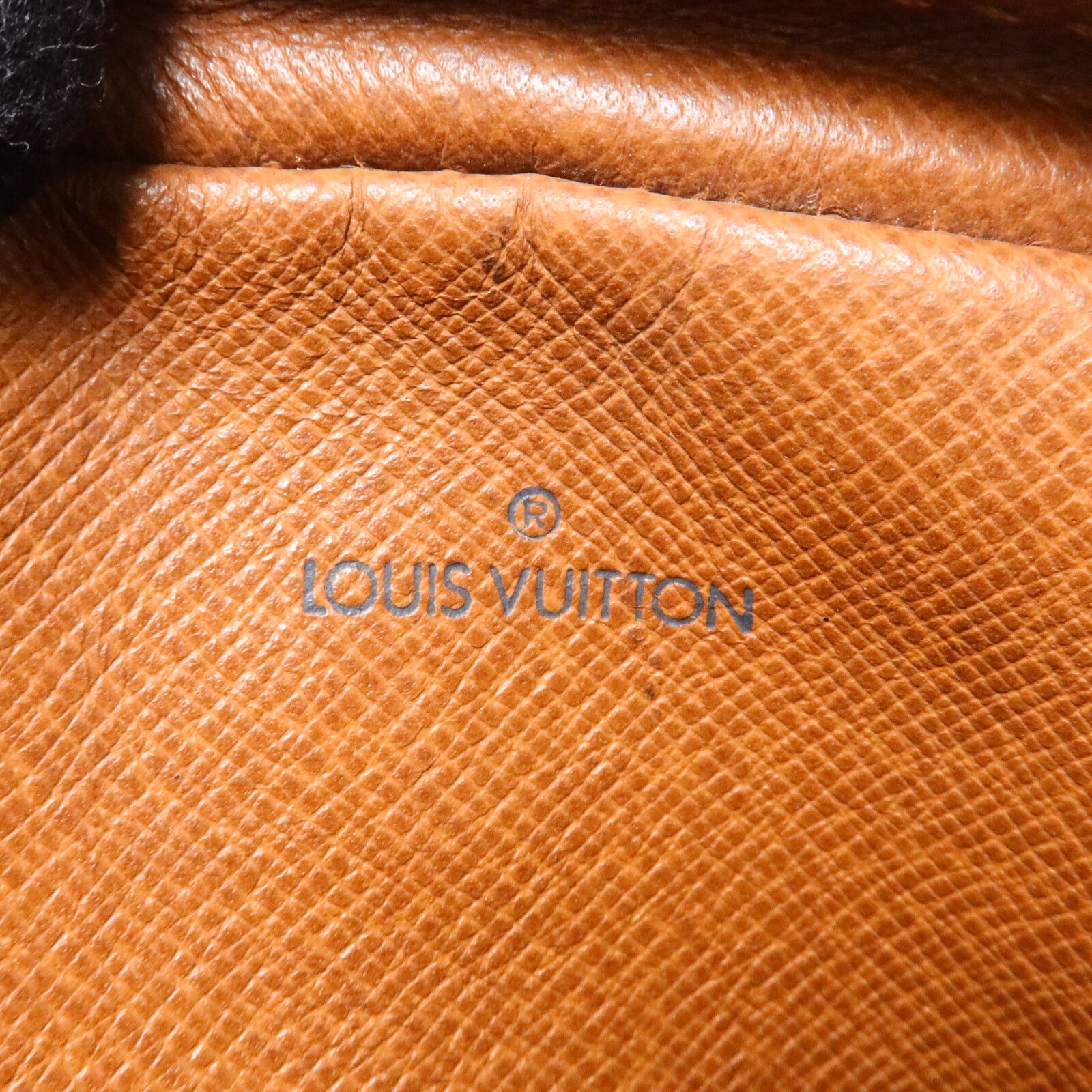 Amazone, Monogram — view 8