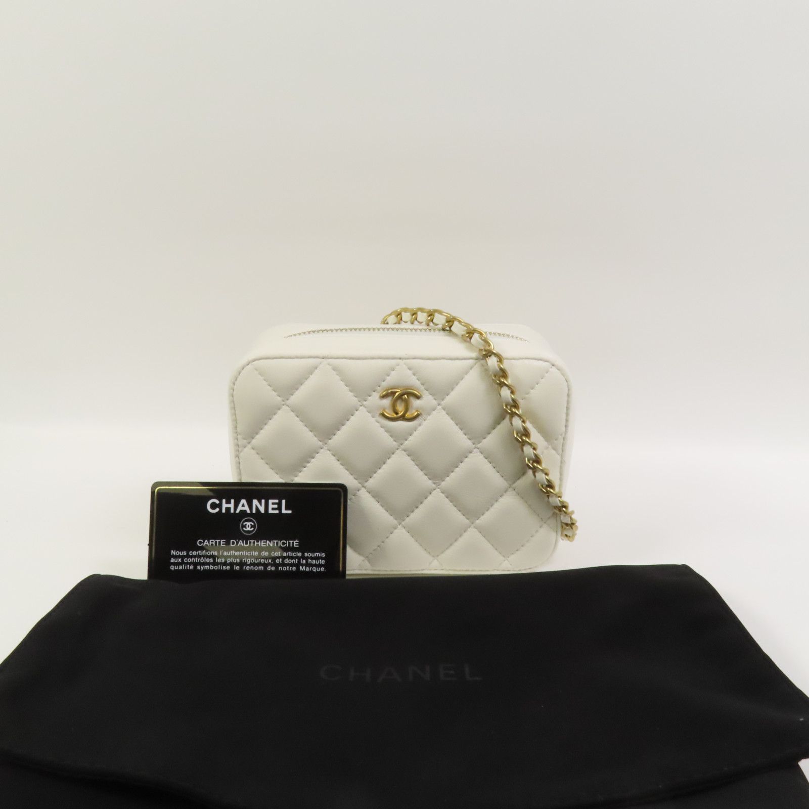 Pearl Crush Camera Bag, White — view 12