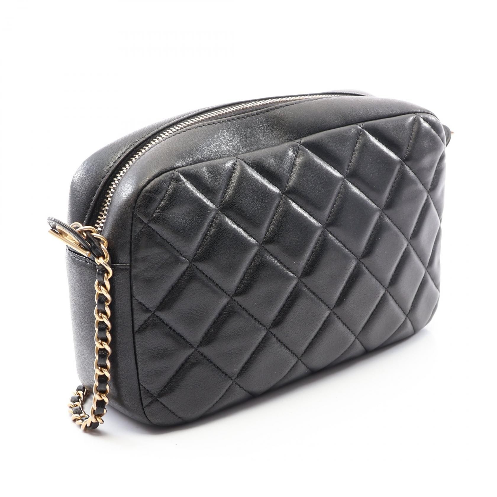 Lambskin Quilted Small Diamond CC Camera Case — view 2