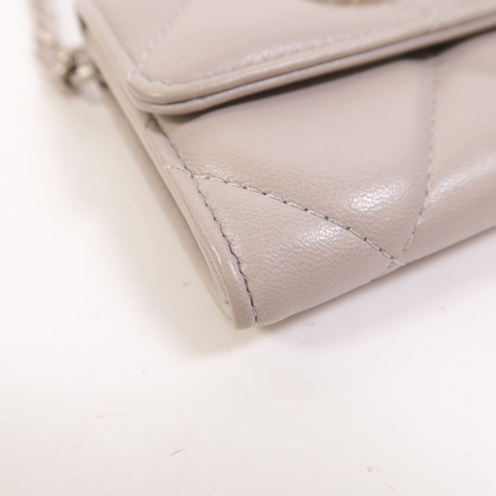 Gray Lambskin 19 Mini Wallet On Chain w/GHW Box-Dustbag — view 12