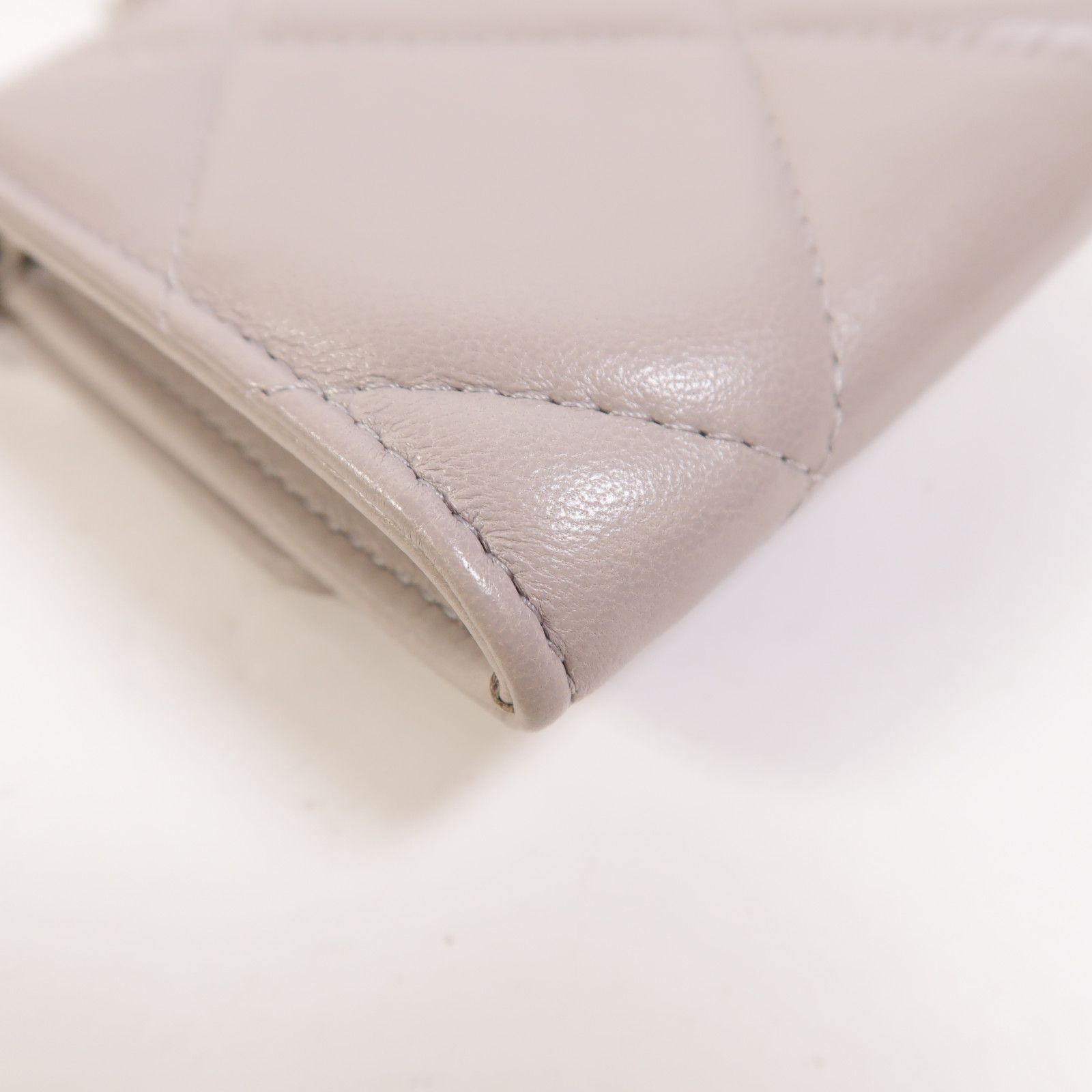 Gray Lambskin 19 Mini Wallet On Chain w/GHW Box-Dustbag — view 14