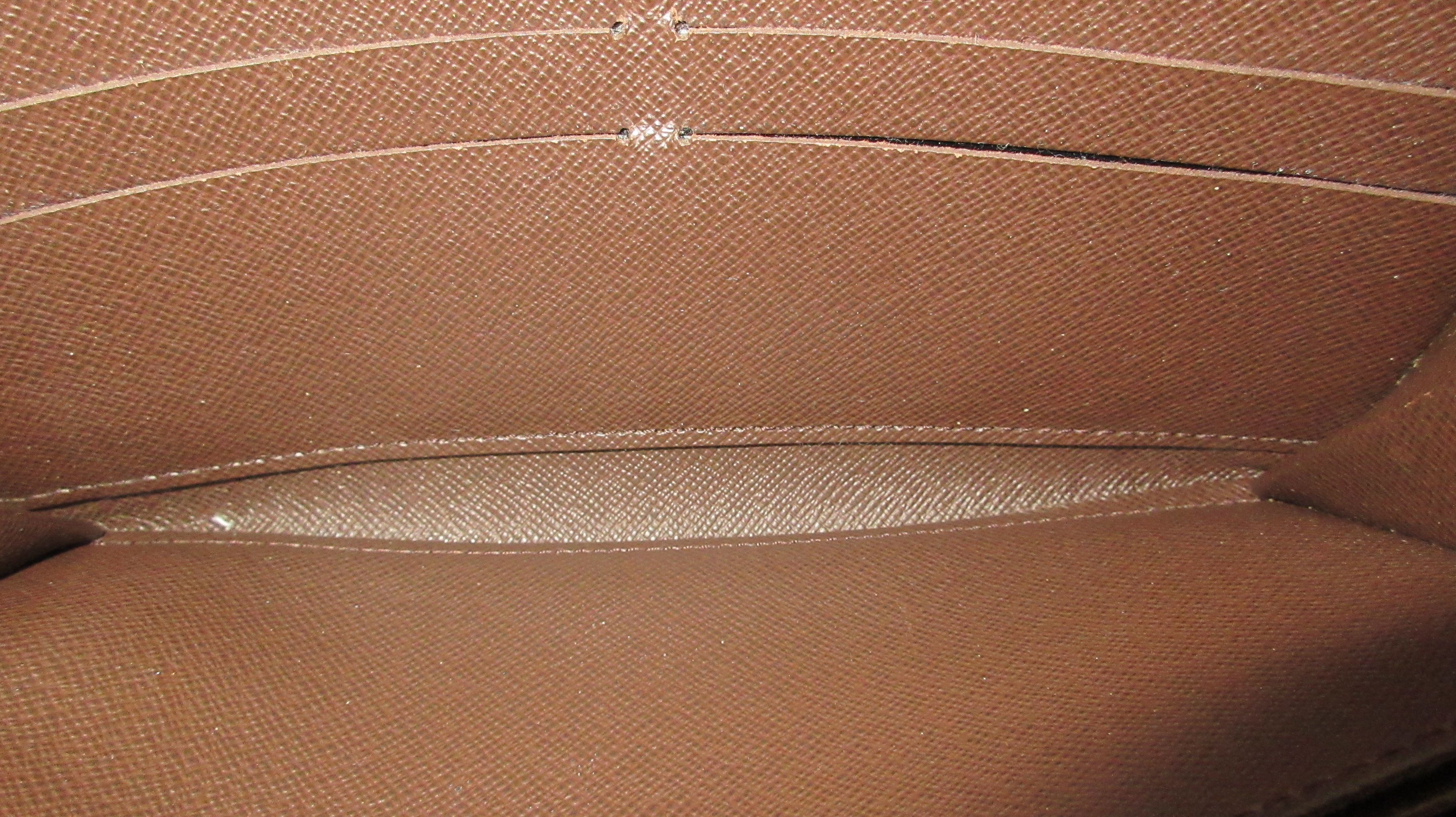 Zippy Wallet, Damier Ebene — view 11