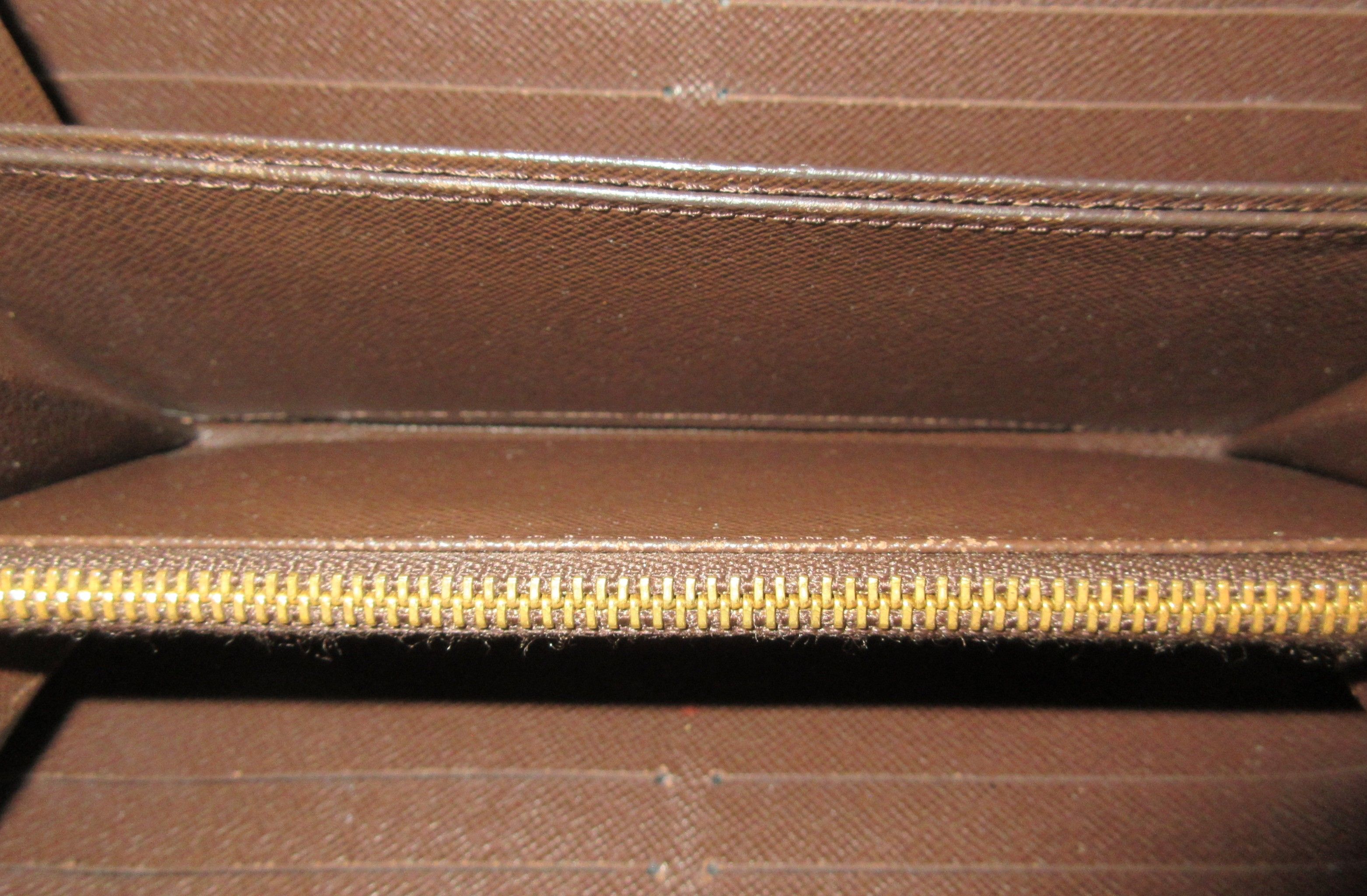 Zippy Wallet, Damier Ebene — view 9