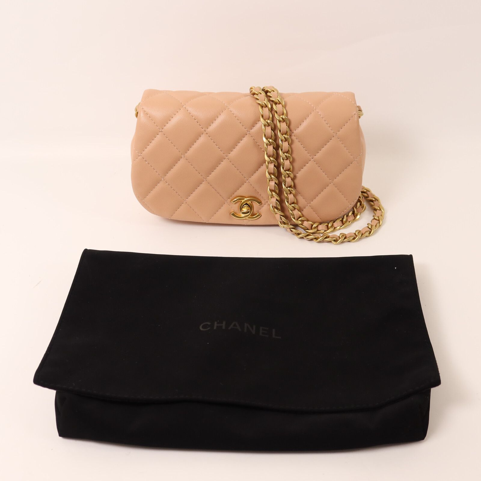 Pink Cowhide Leather Chain Shoulder Bag Calfskin (cowhide) — view 10