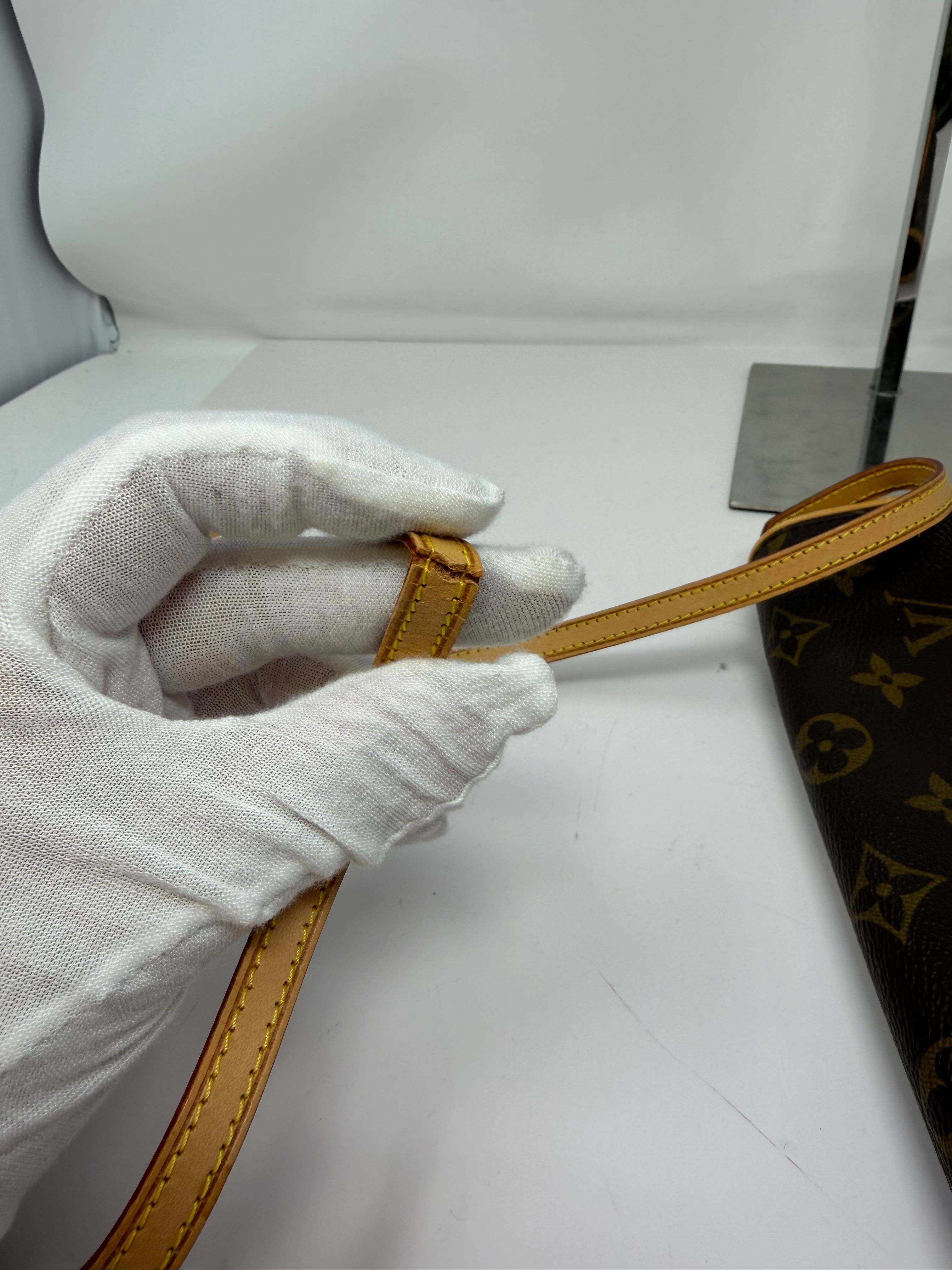 Pochette Twin GM, Monogram — view 5