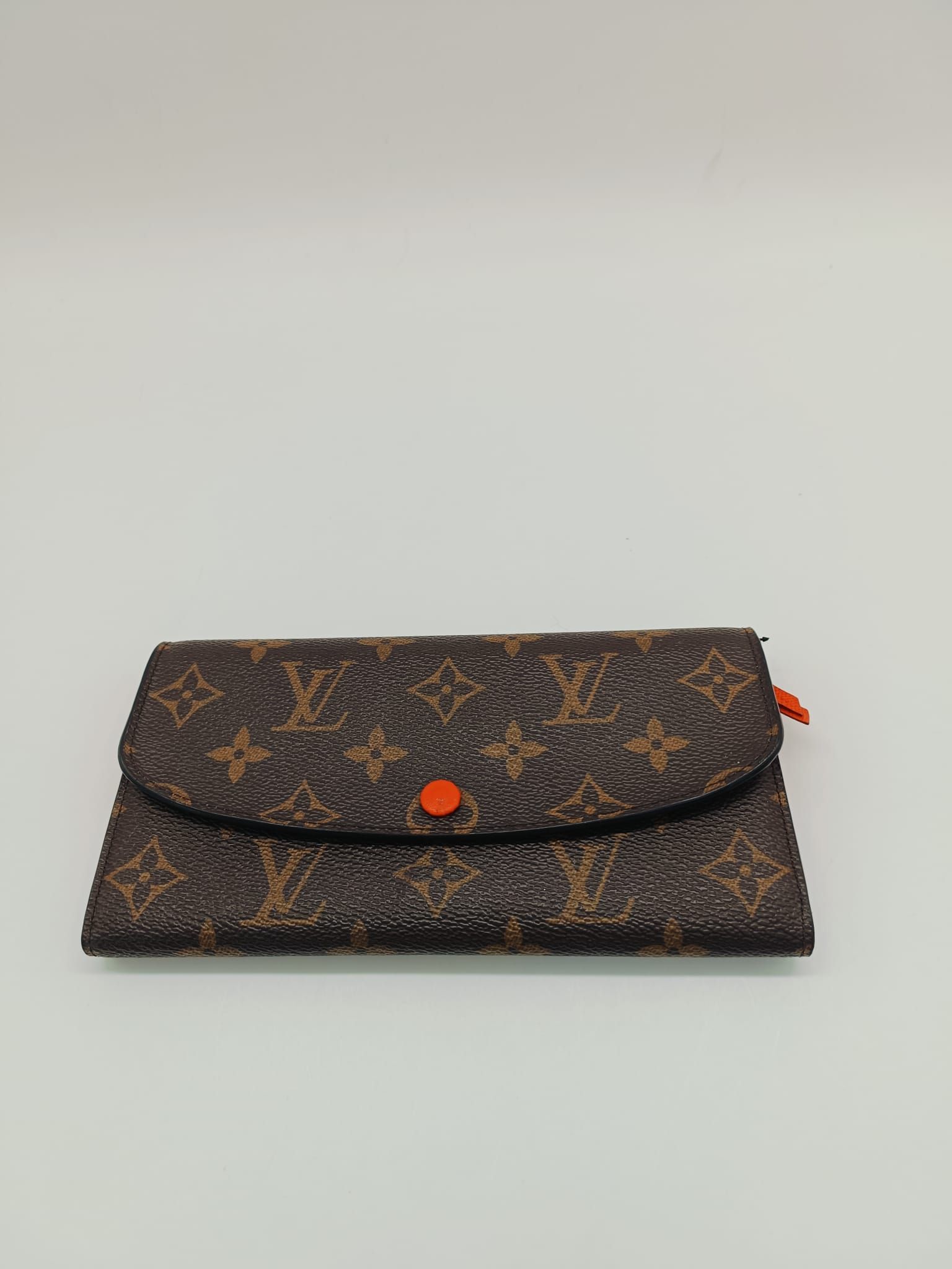 Emilie, Monogram
