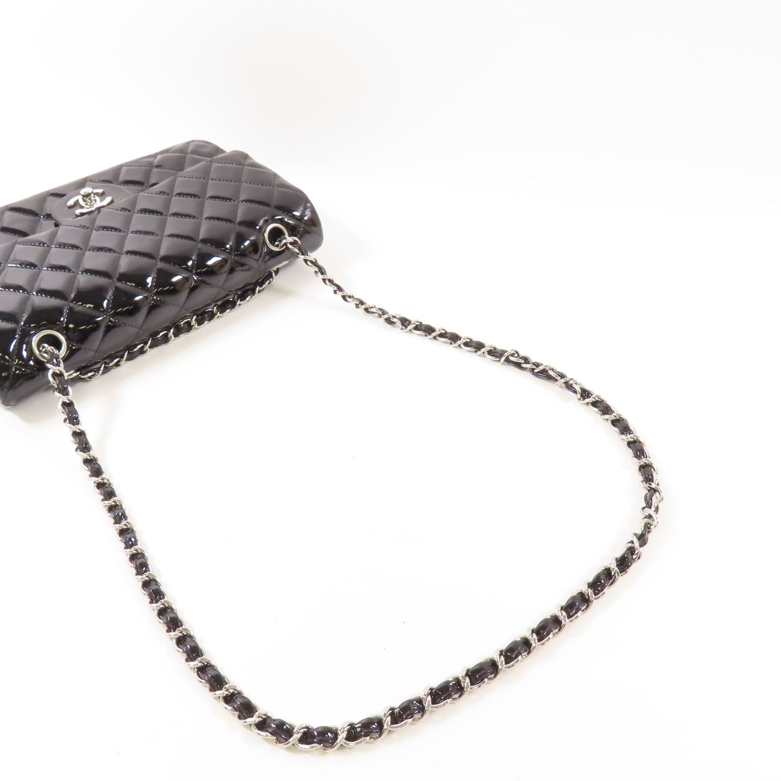 Medium Classic Double Flap, Patent Calf Quilted — view 11