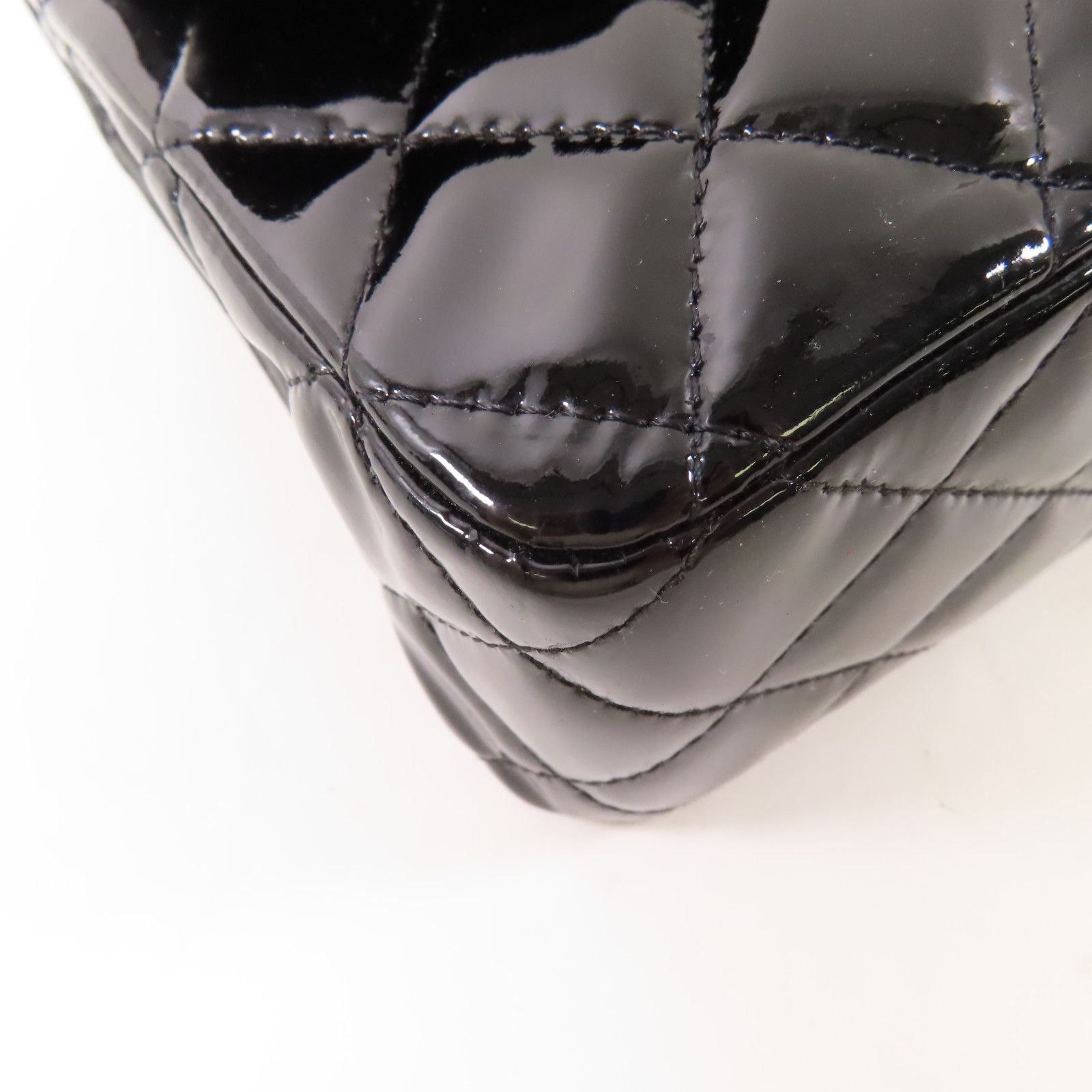 Medium Classic Double Flap, Patent Calf Quilted — view 17