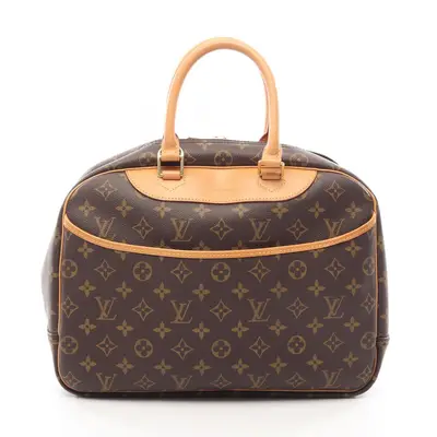 Deauville, Monogram