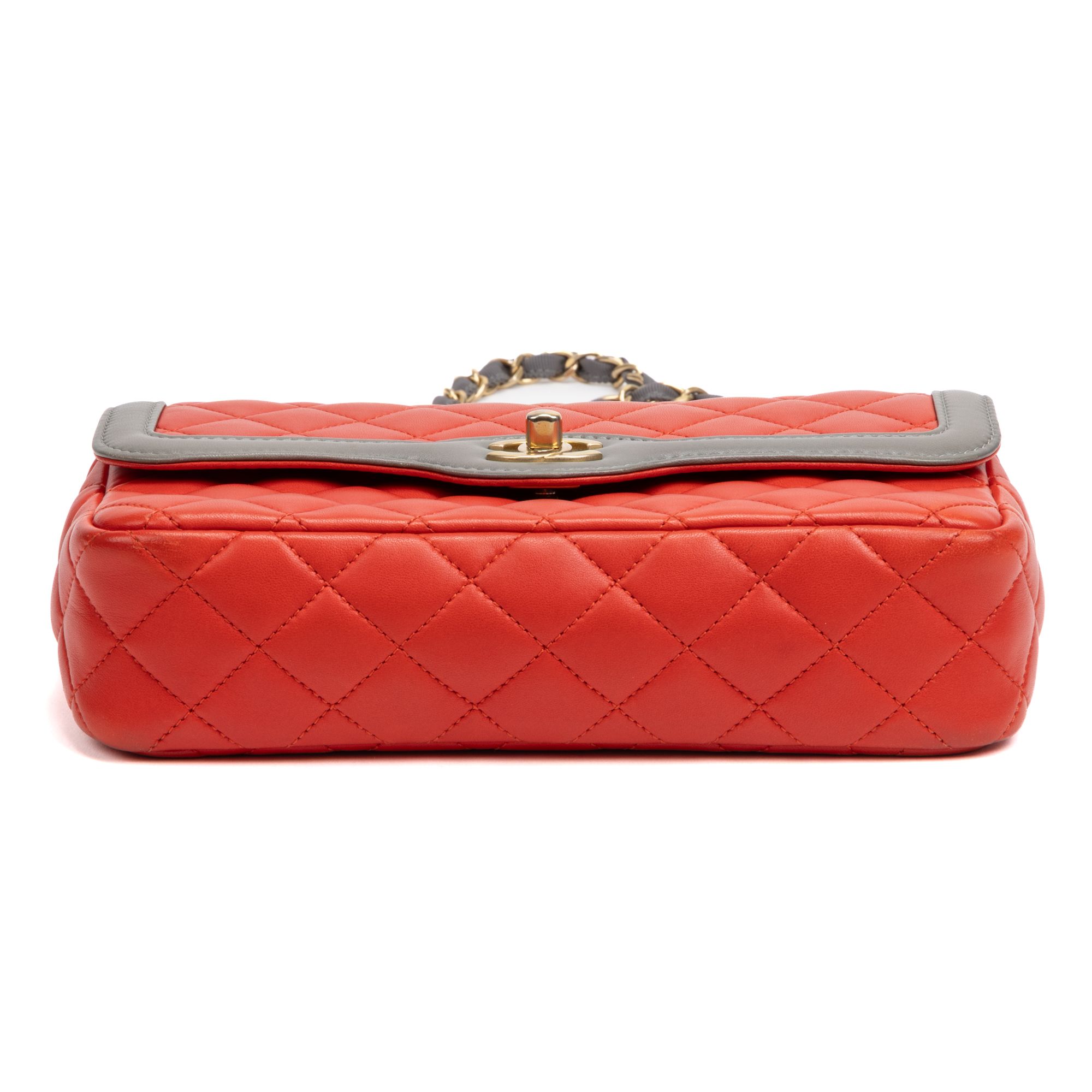 Classic Single Flap  Red/Grey Lambskin Quilted Leather Gold — view 6